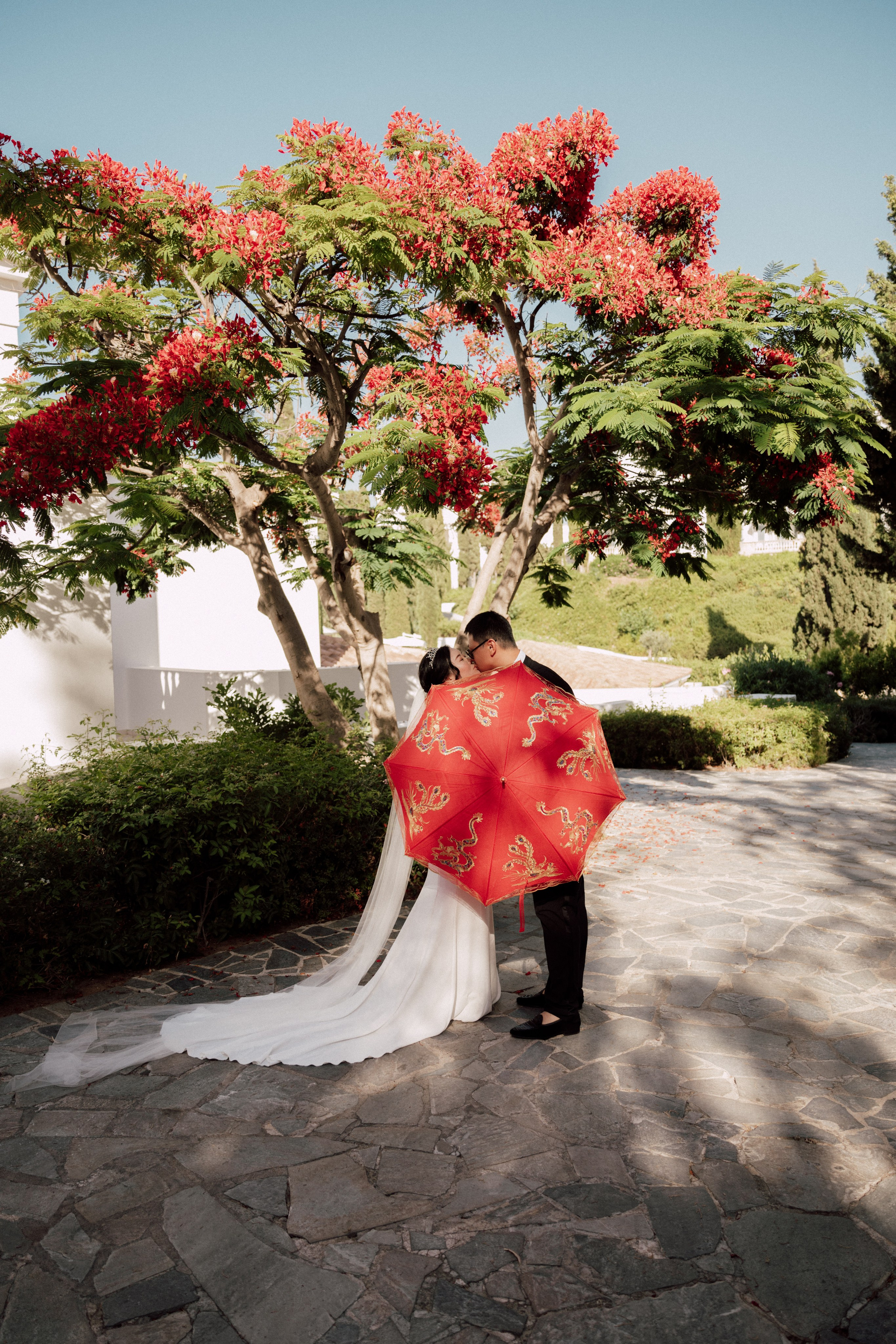 Ling & Leo. Photographer Alina Sparrow