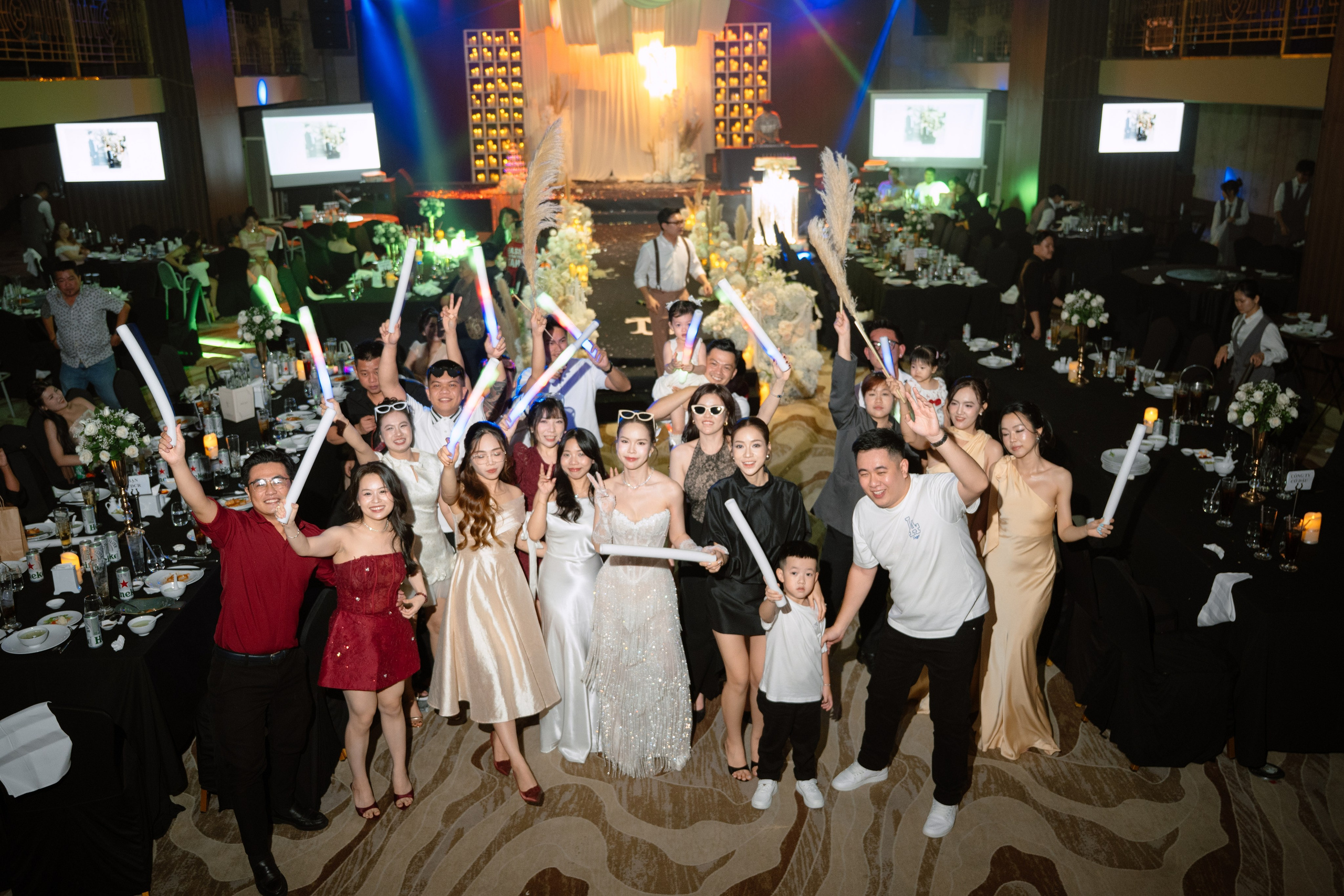 Ngọc & Tâm. Cam Images