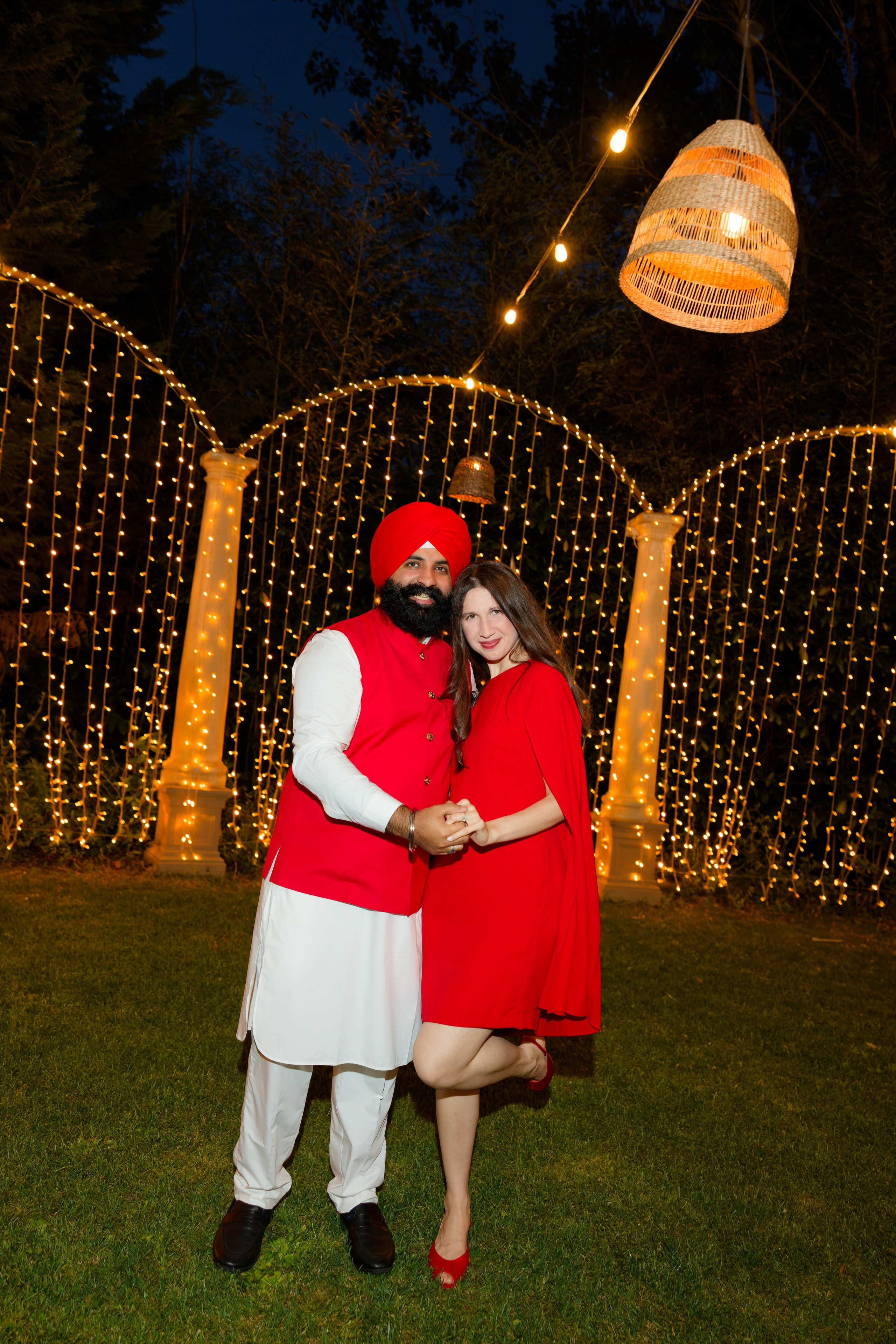 Pizza Party at Tenuta Massini, Florence, Italy. Destination Wedding Photographer — Nikita Burtsev