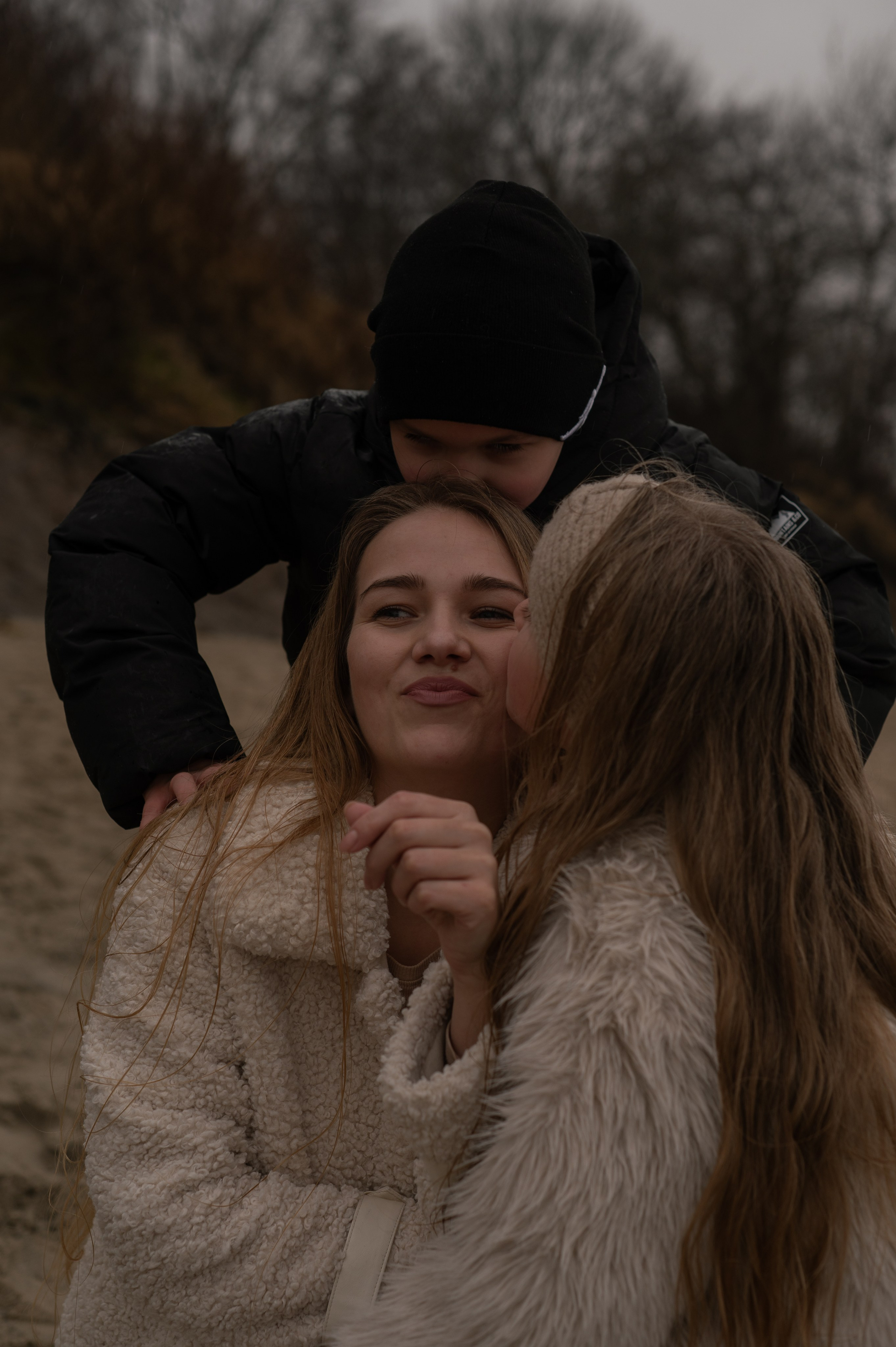 Семейная фотосессия мама и дети Калининград Зеленоградск. Фотограф в Калининграде Анна Пошкус