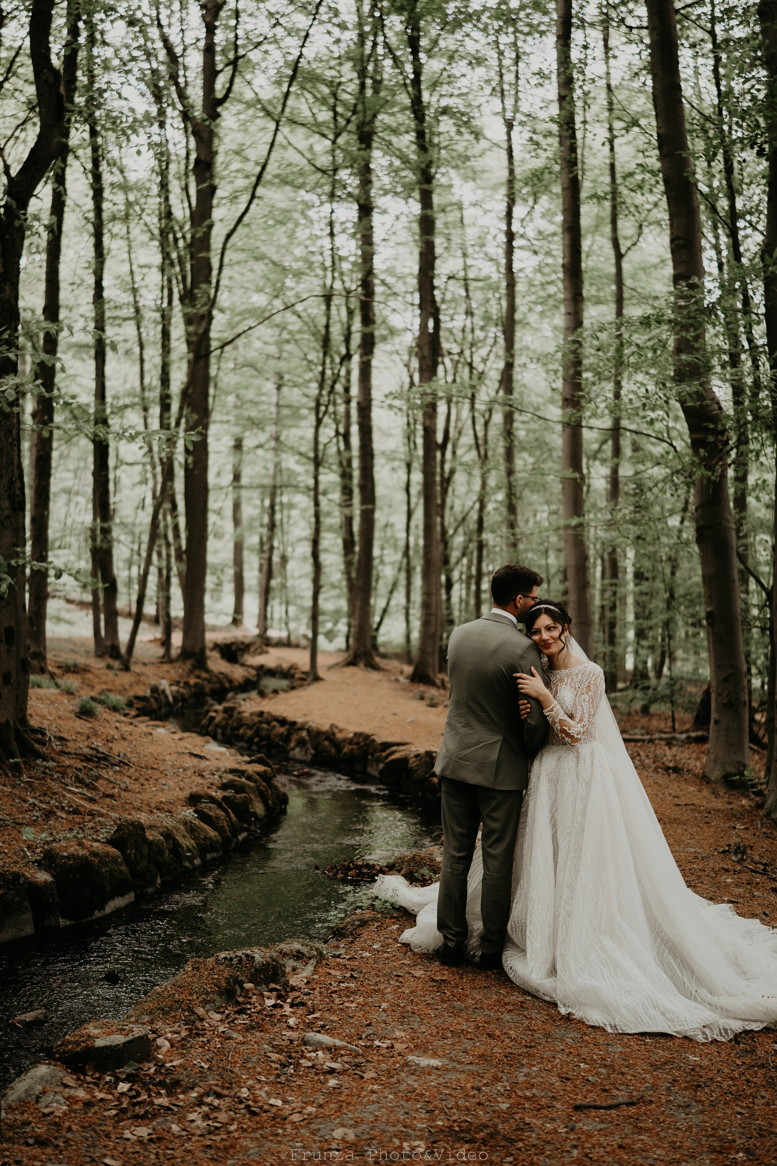 Diana & Cristian / Trash the dress. Foto / Video nunta Deva, Hunedoara