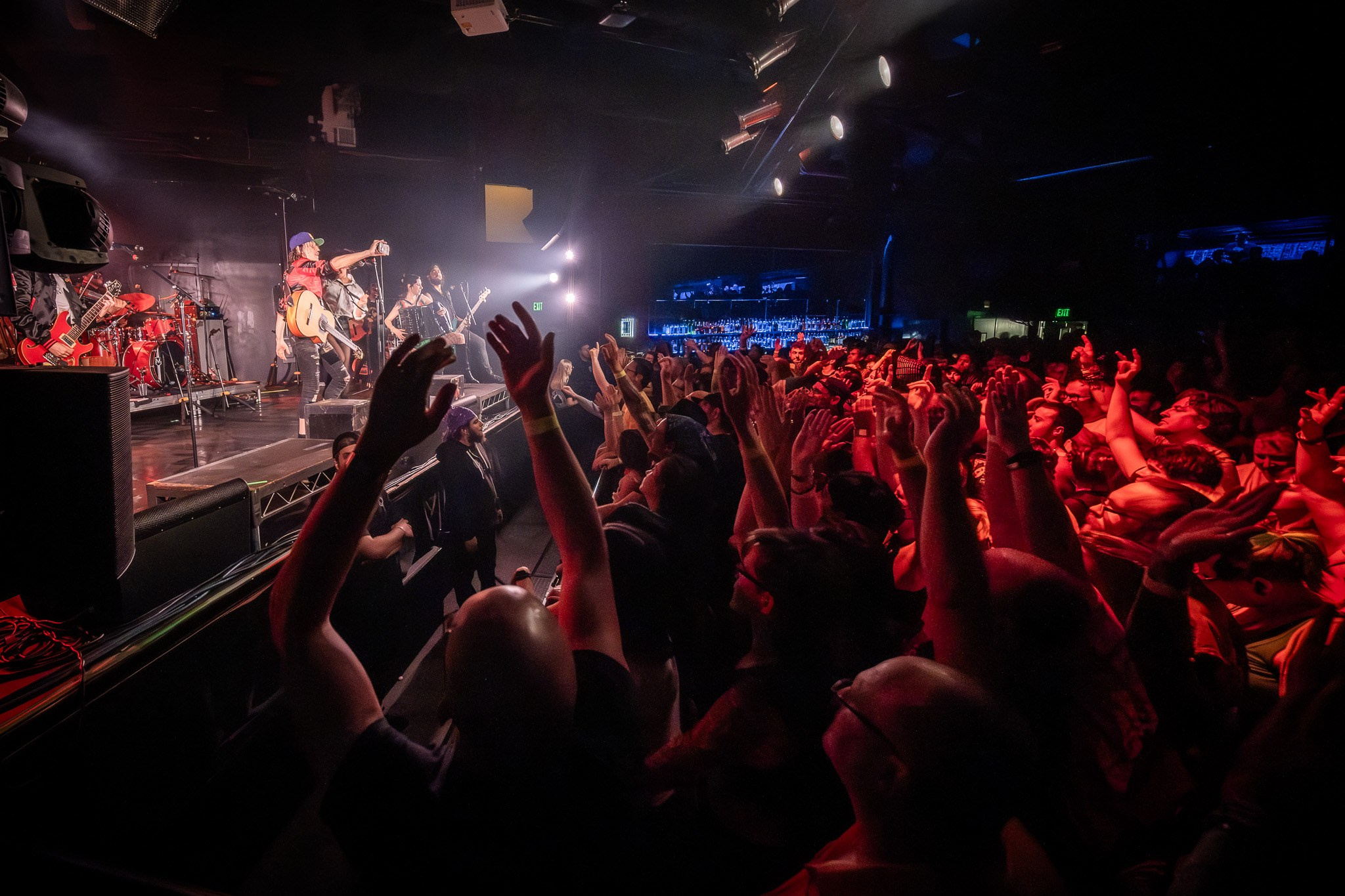 GOGOL BORDELLO / SACRAMENTO. Reportage concert portrait photography in the San Francisco Bay Area