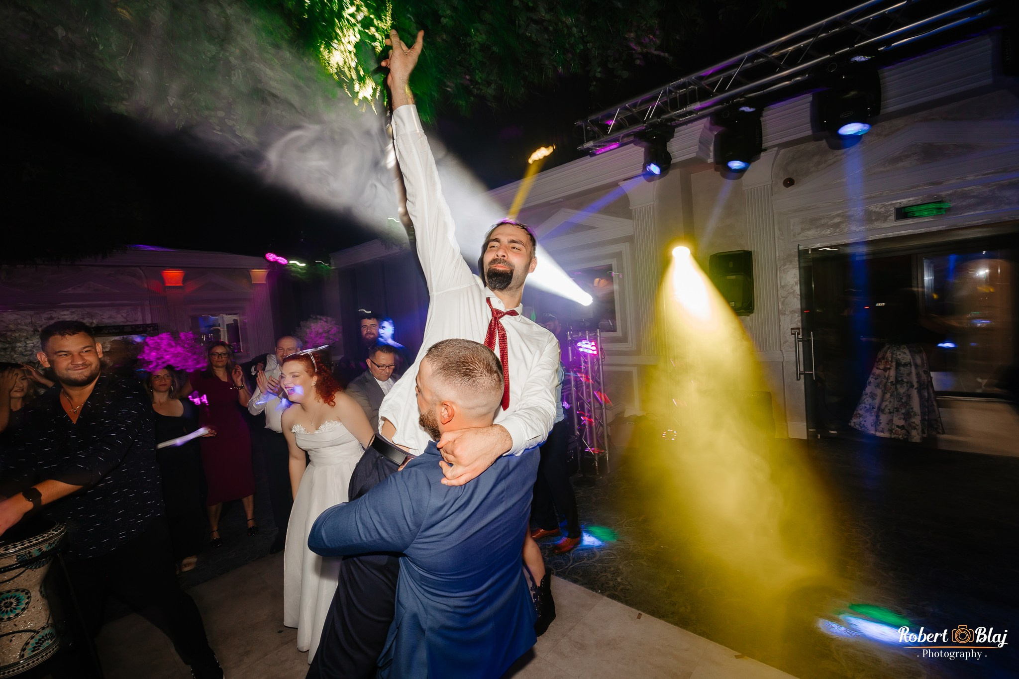 Iulia & Marian. Robert Blaj - Fotograf Nuntă Iași