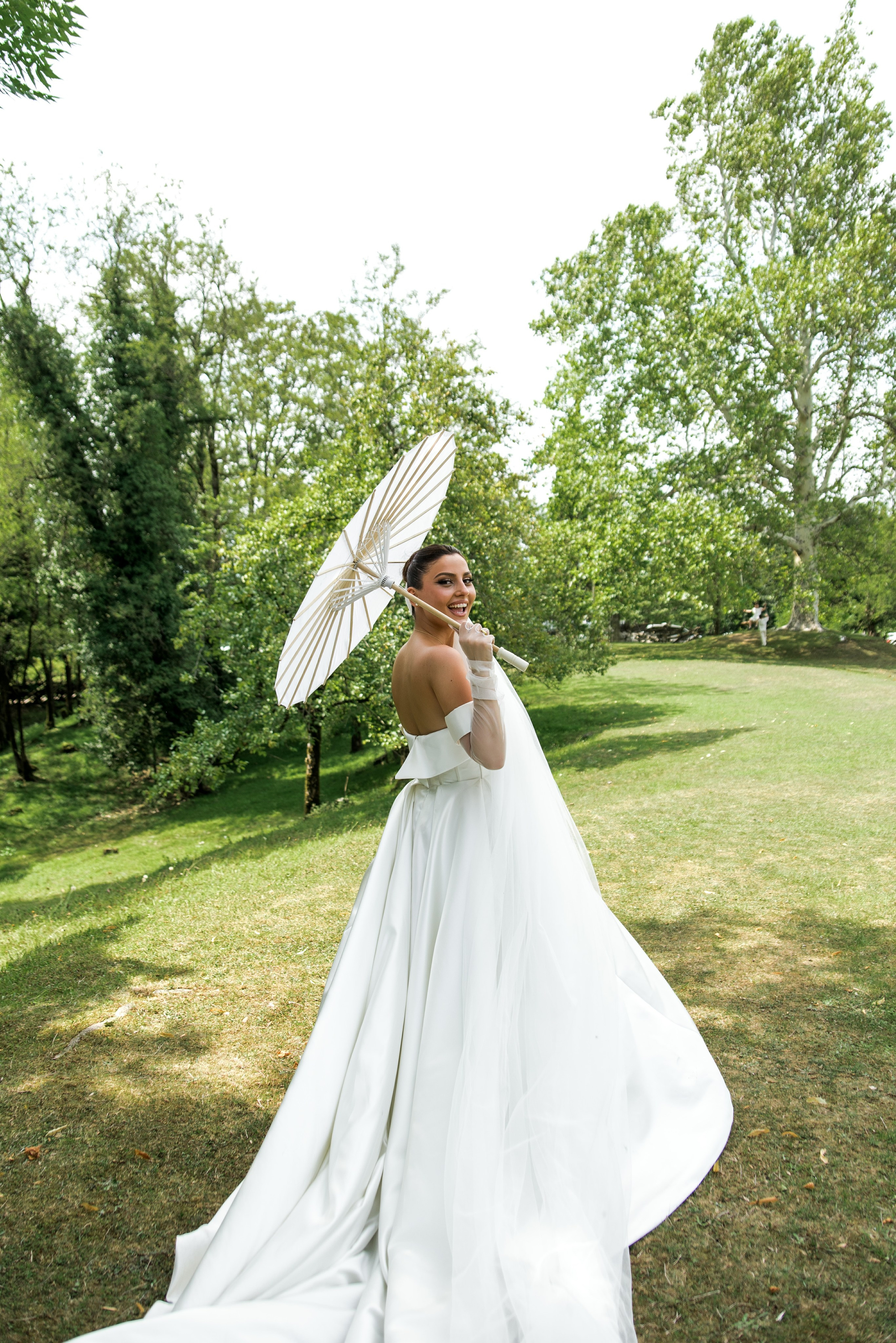 Грузинская свадьба Луки и Нино в Кутаиси. Свадебные фотографы в Грузии, Армении. Макс Коваленко и Лара Татосян. Свадебный видеограф