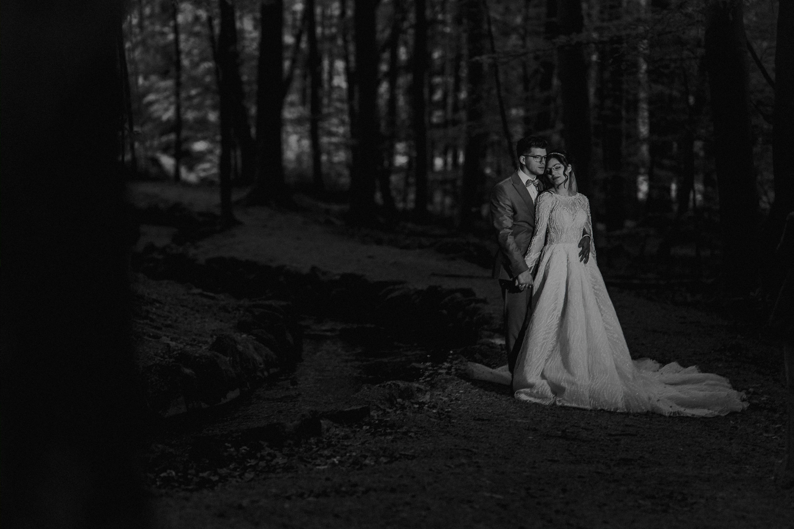Diana & Cristian / Trash the Dress. Foto / Video nunta Deva, Hunedoara