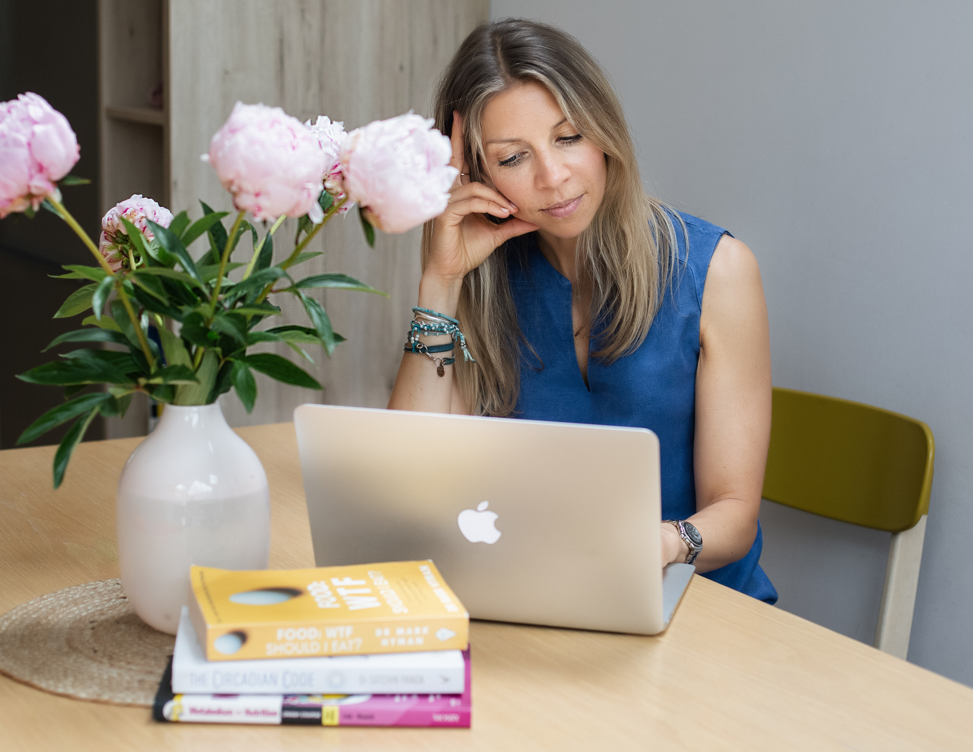 KATE — N U T R I T I O N  C O A C H. Main