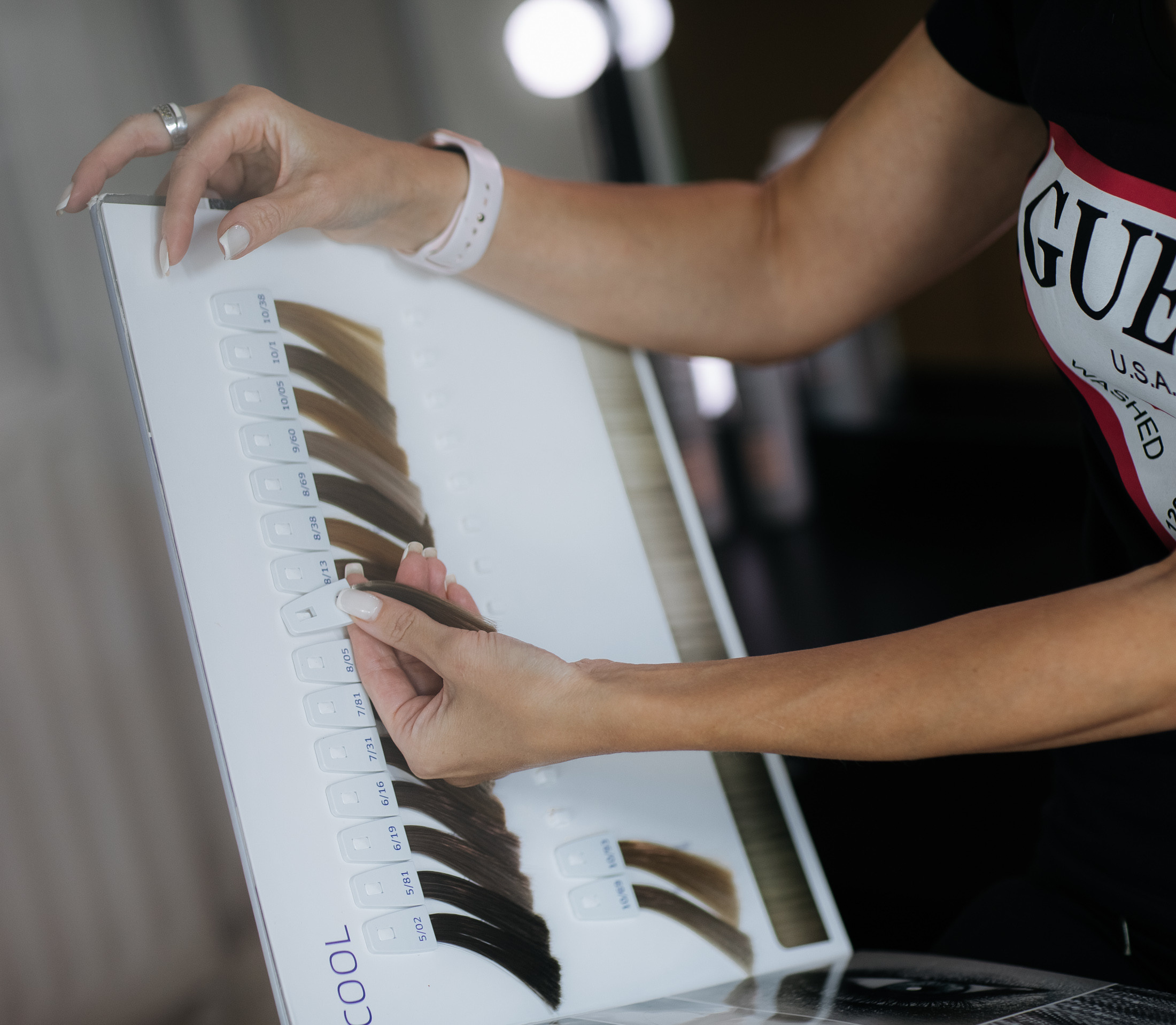 OXANA — H A I R D R E S S E R. Main