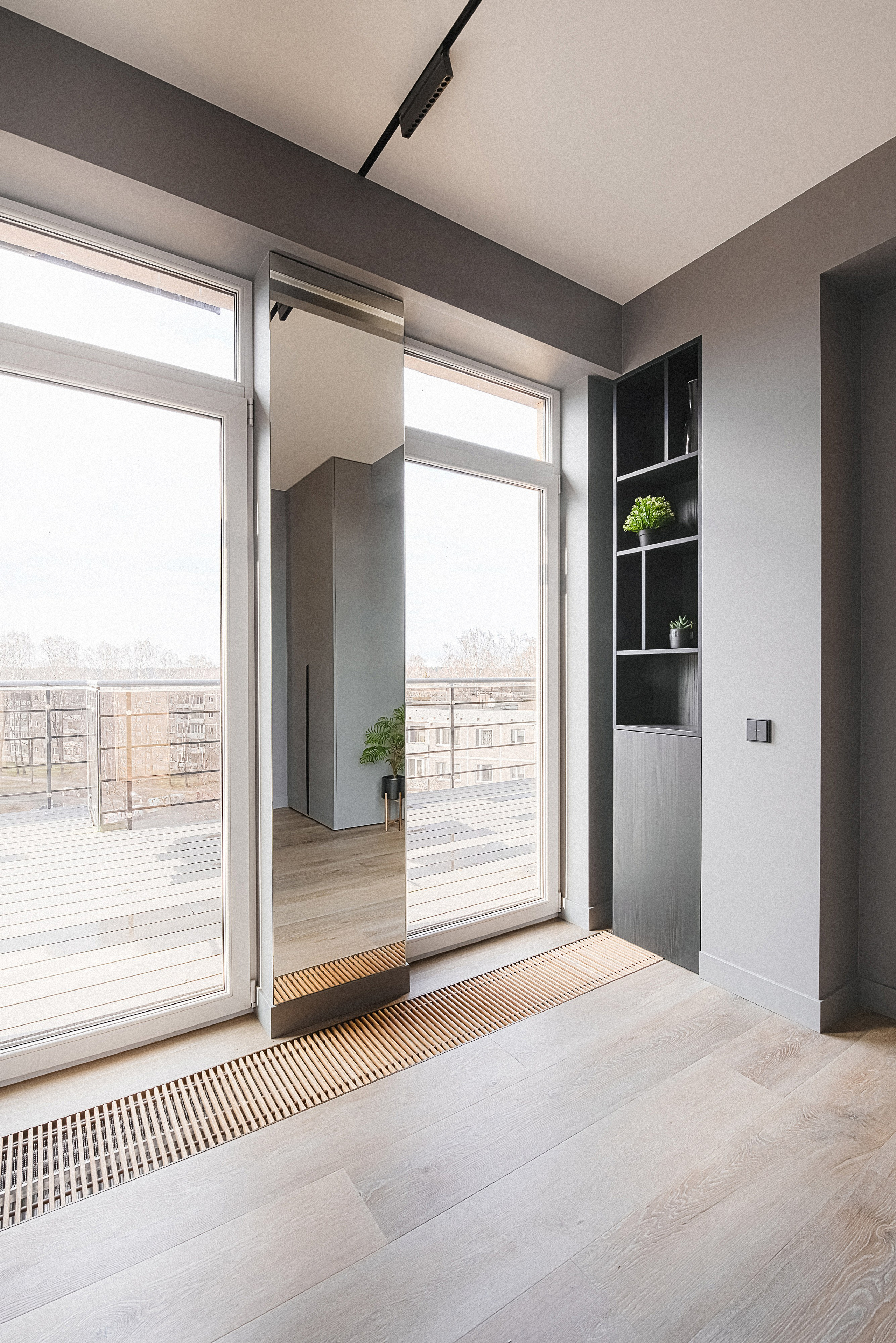 Flat on Buļļu st. Fotogrāfs Rīgā. Gīmenes, individuālās un dažādu produktu fotosesijas