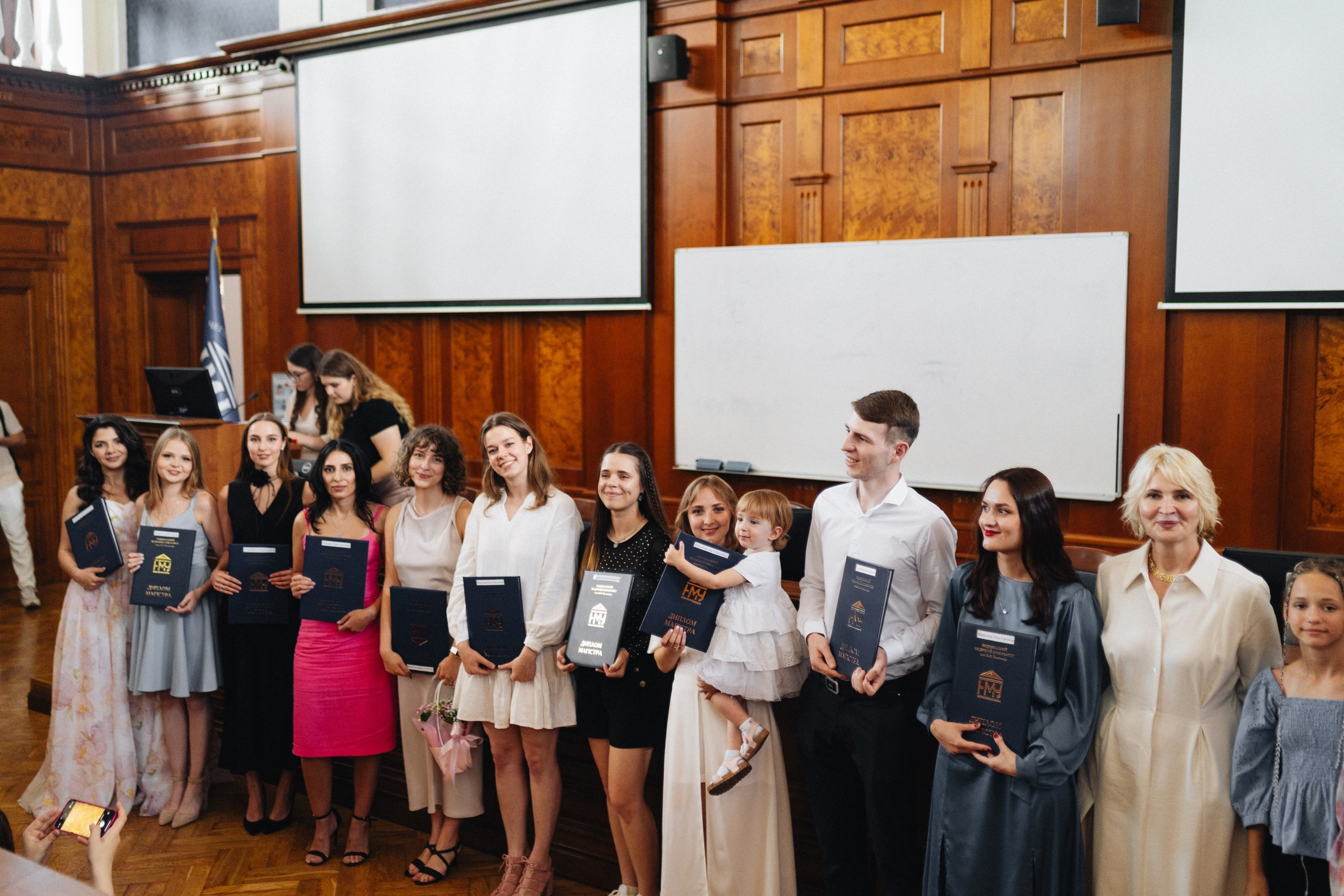 Graduation. Сімейний, дитячий та репортажний фотограф з Києва