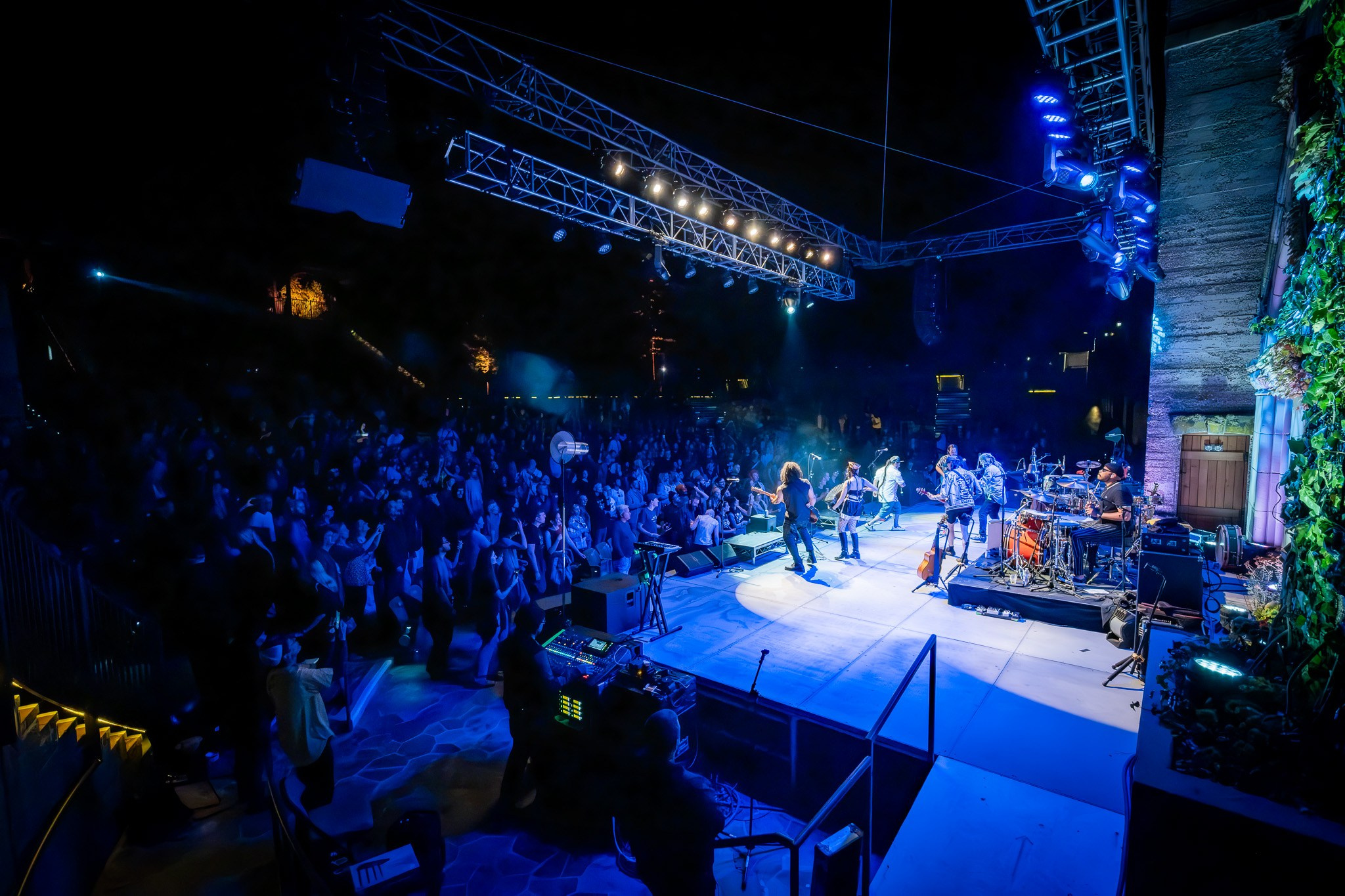 GOGOL BORDELLO / SARATOGA / CA. Reportage concert portrait photography in the San Francisco Bay Area