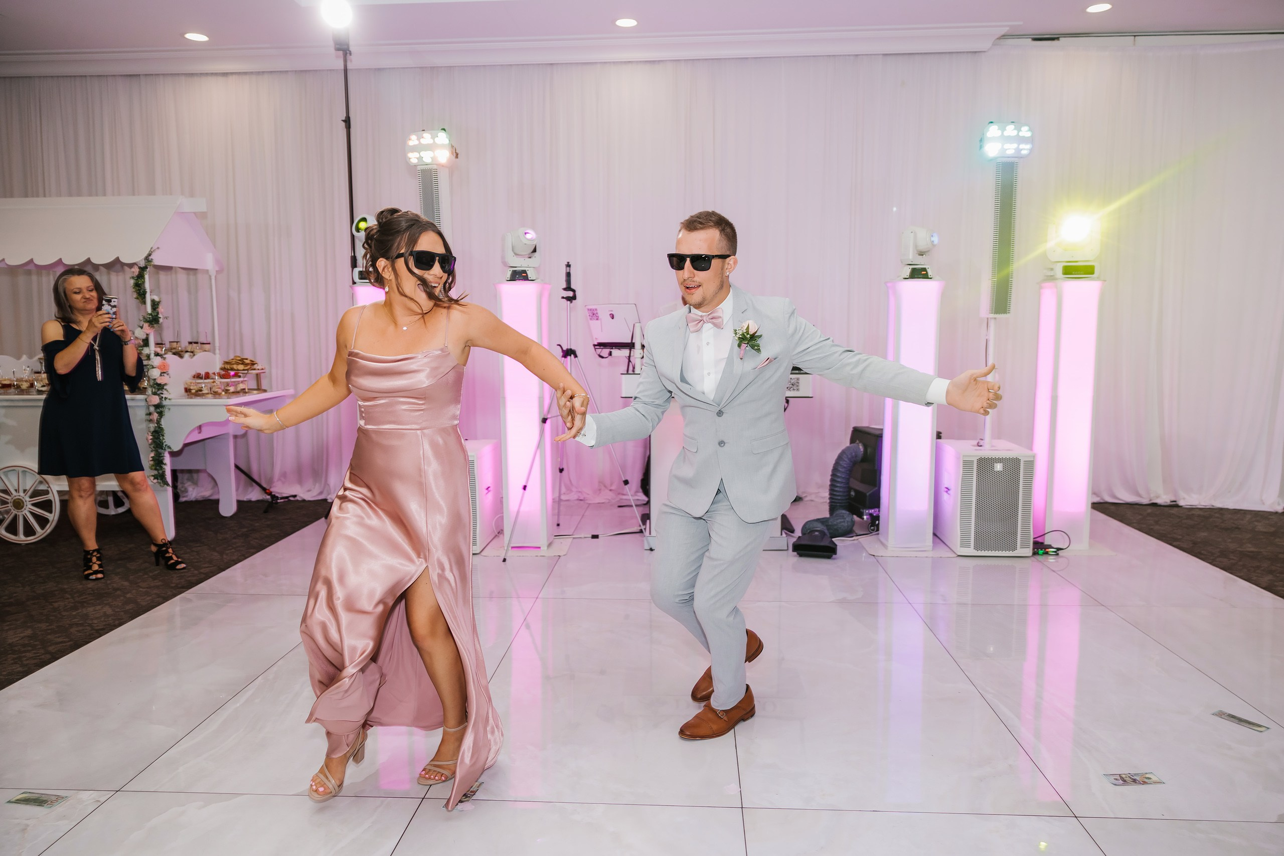 31.08.2024 Wedding. Wedding family event photographer in Chicago Nick Yushevich