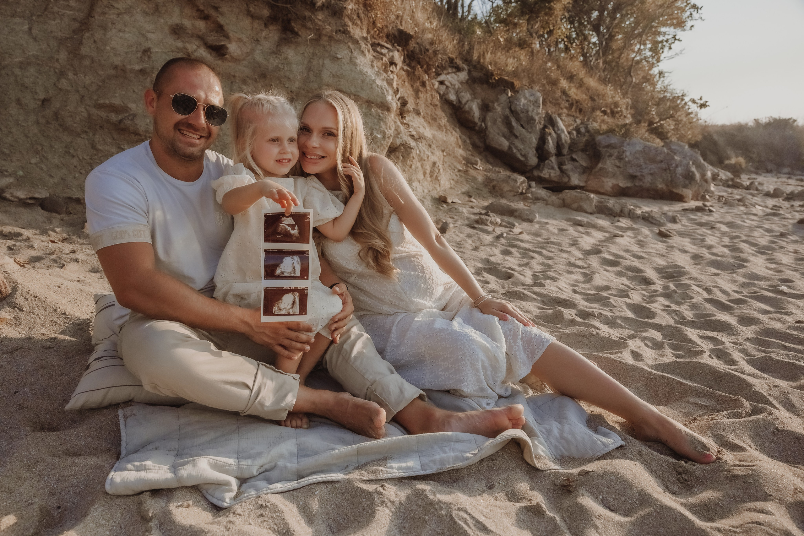 Бремена фотосесия на море. Фотограф Ирина Йотова