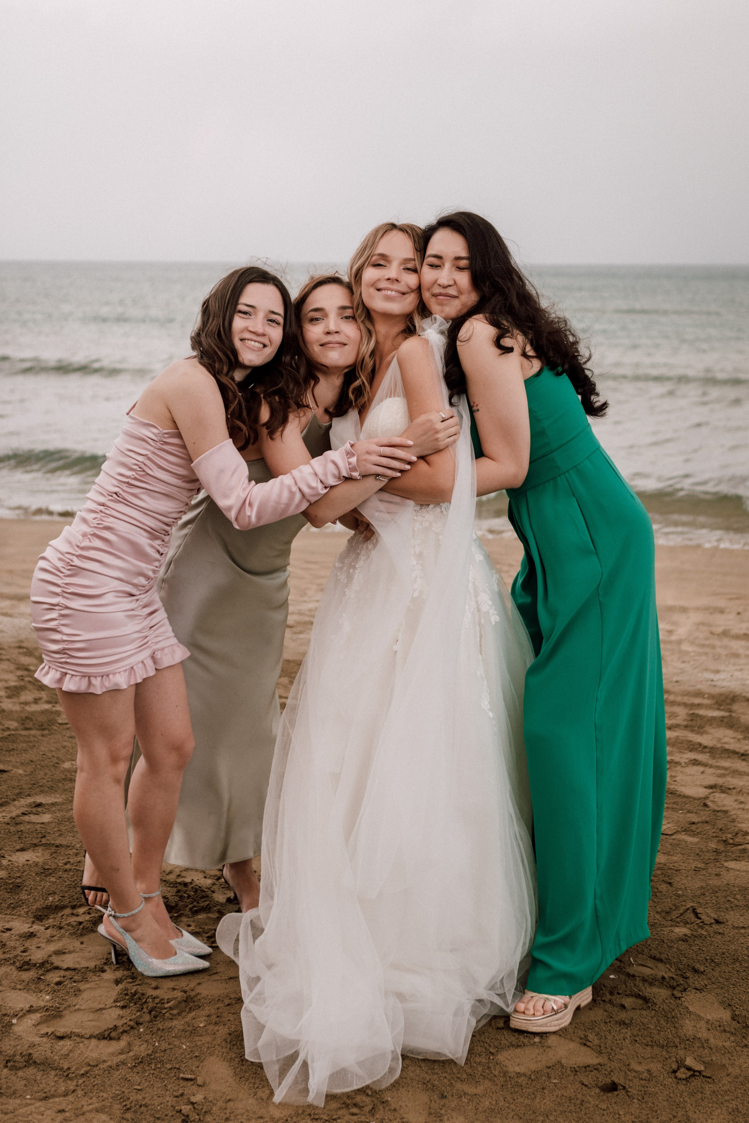Sema & Darina. Photographer Alina Sparrow