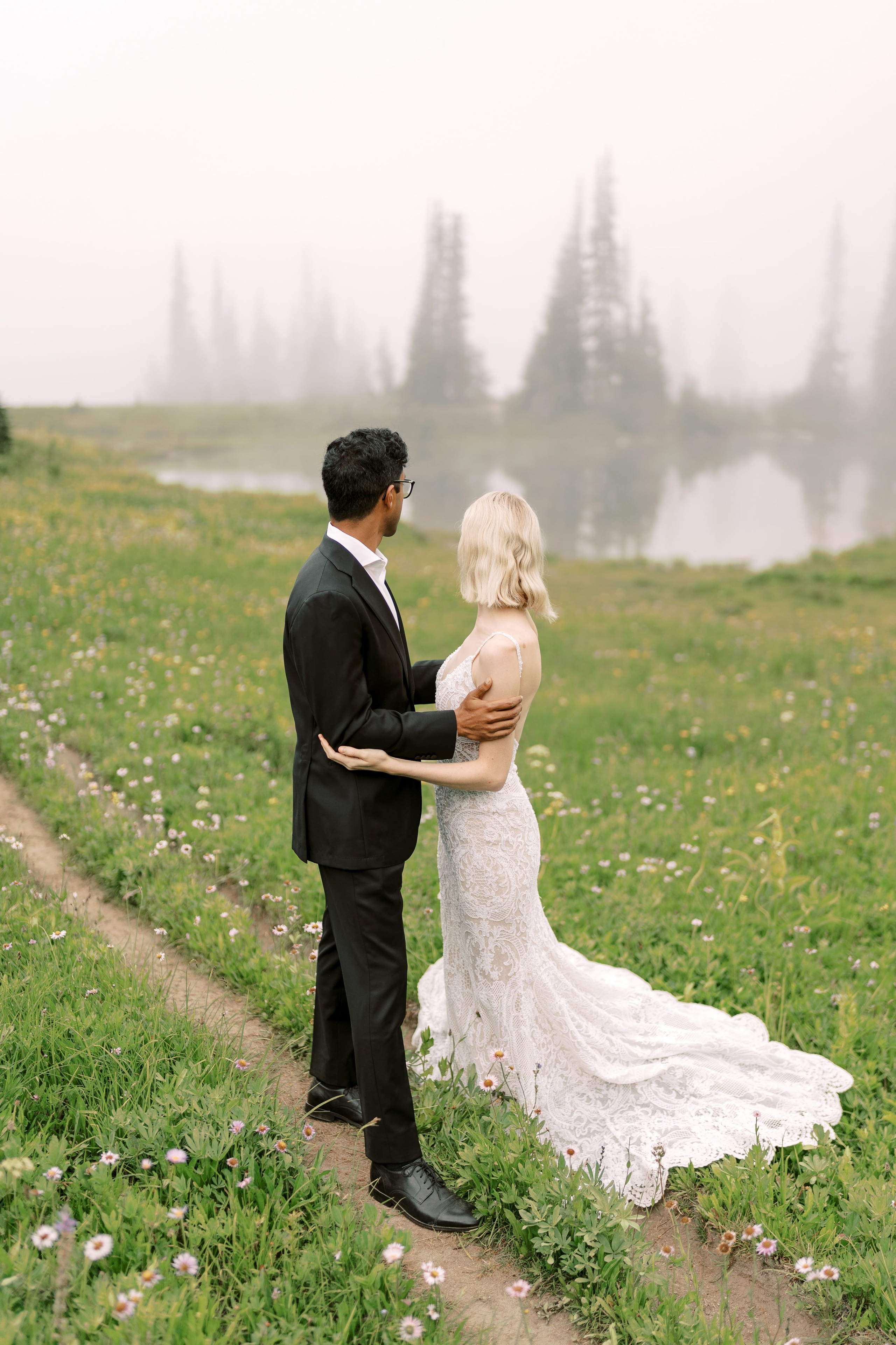 Rachel & Ryan Wedding photoshoot. August 2024. Little Tipsoo Lake, WA Day 2. EVAN ARISTOV WEDDING PHOTOGRAPHY — Seattle Wedding Photographer