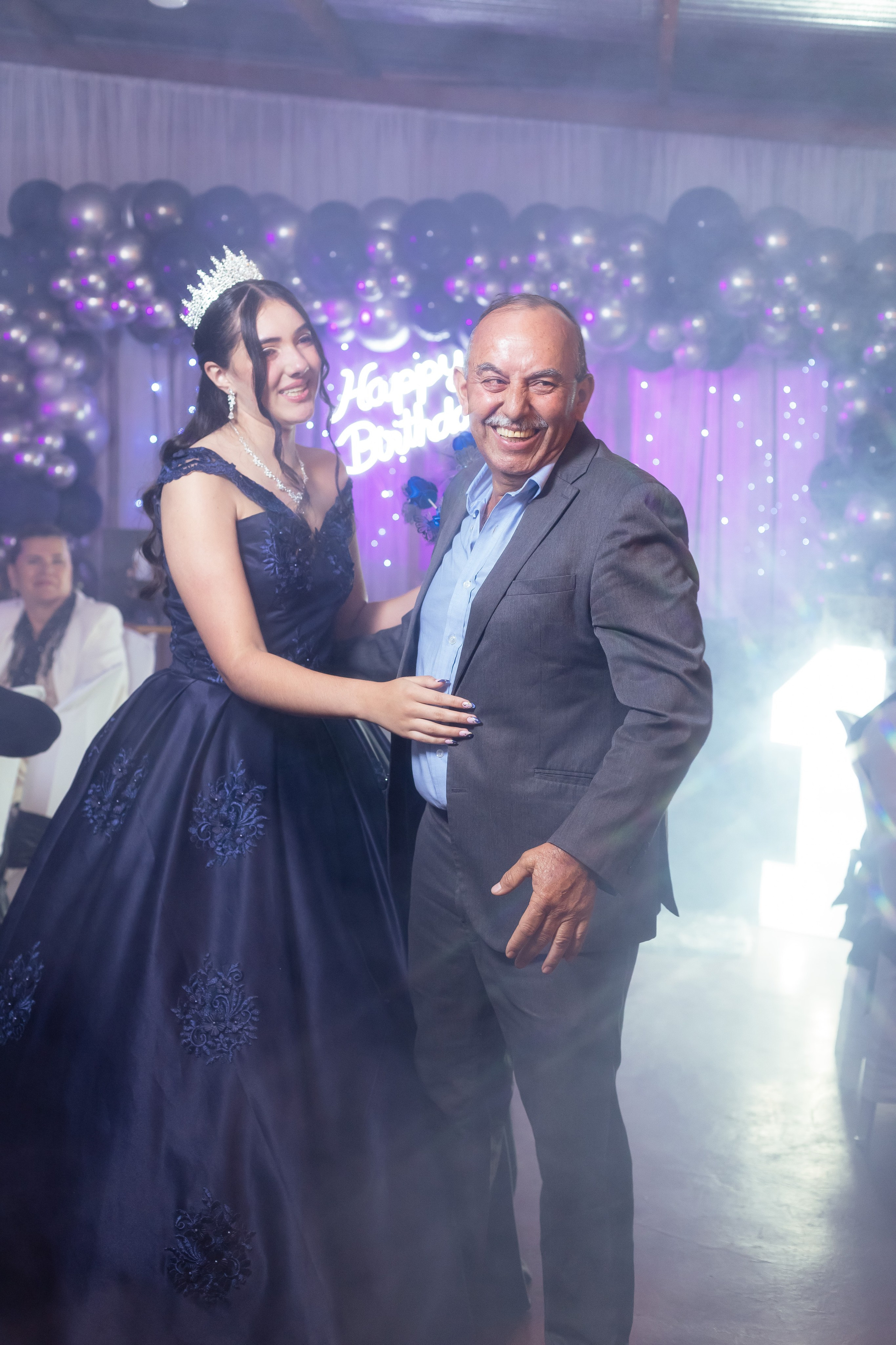 Evento de 15 años completo fiesta 15 años completa pre 1 años. Fotografía profesional para su evento y marca personal