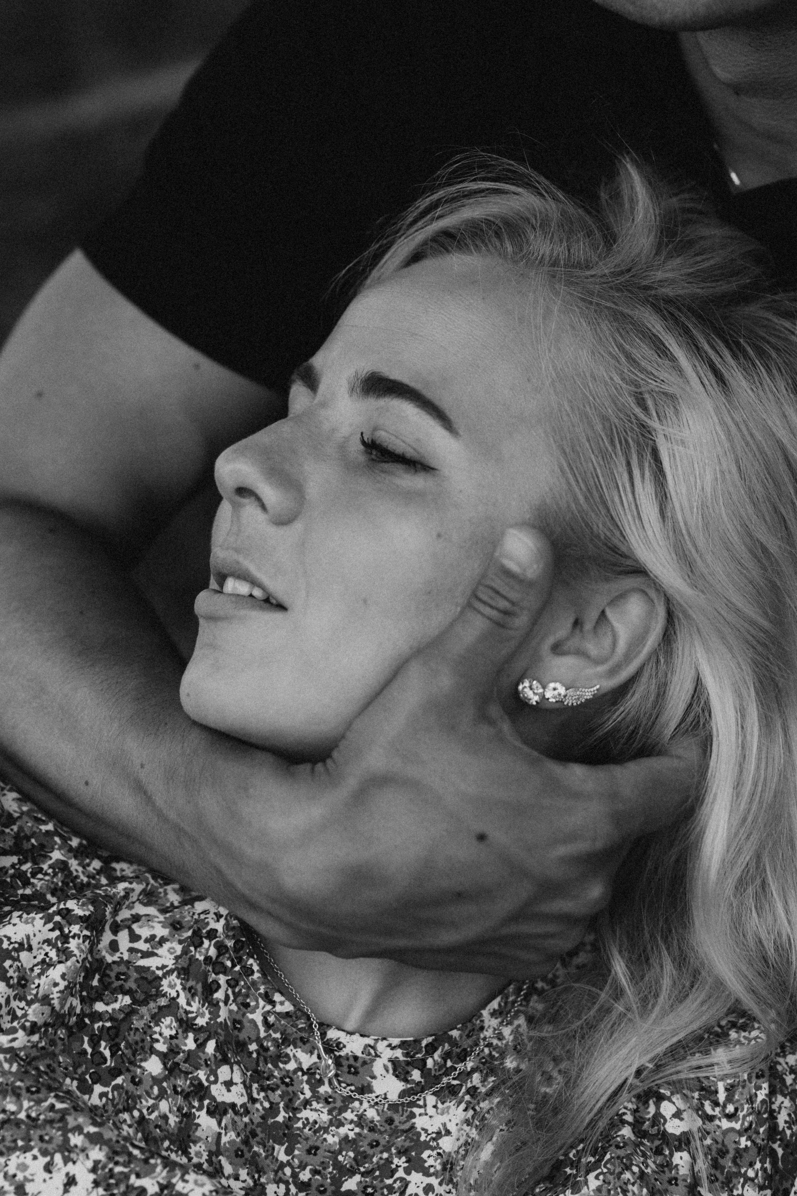 I&T. Wedding and potrait photographer in Helsinki Vickan O