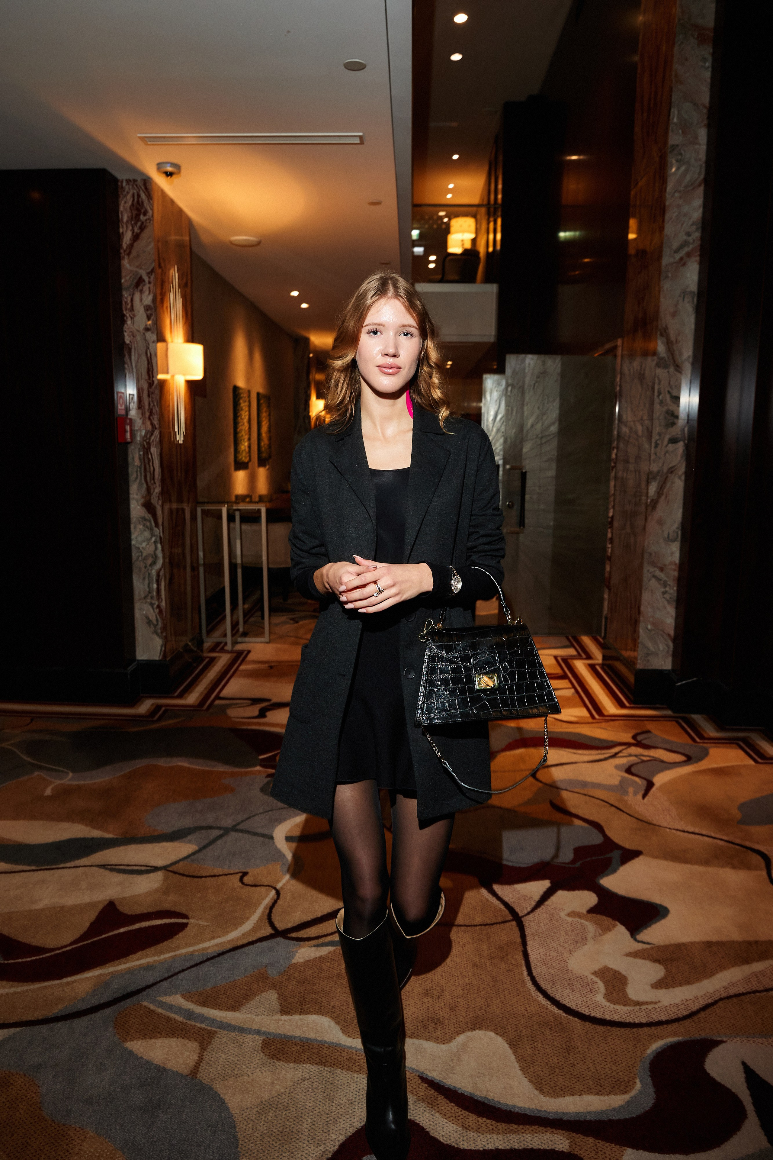 Conference by Daria Oskin. Destination wedding and fashion photographer in Riga Igor Davidovich