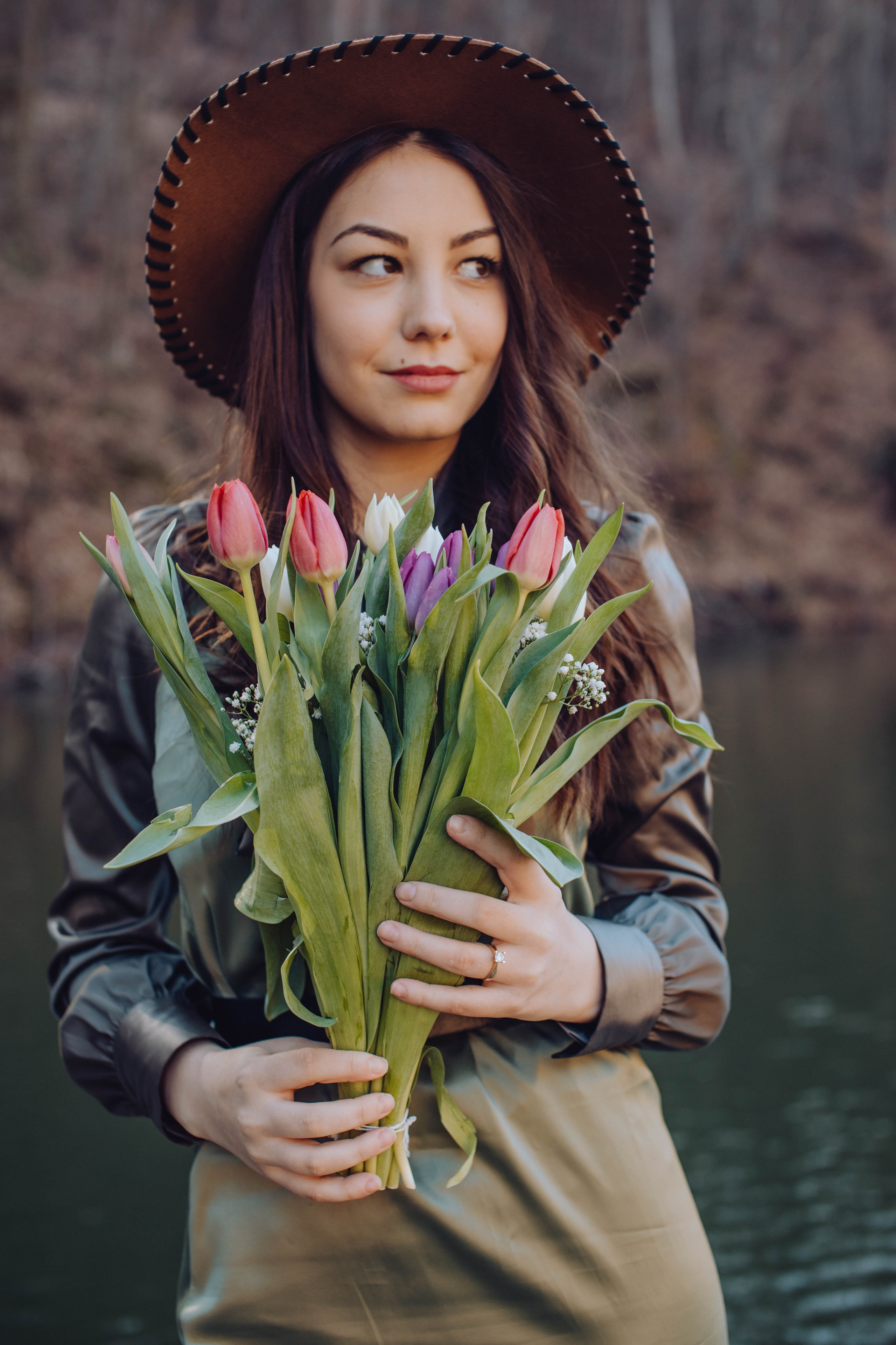 Beni & Adina. Wedding & couple photographer from Romania Rut Vetan