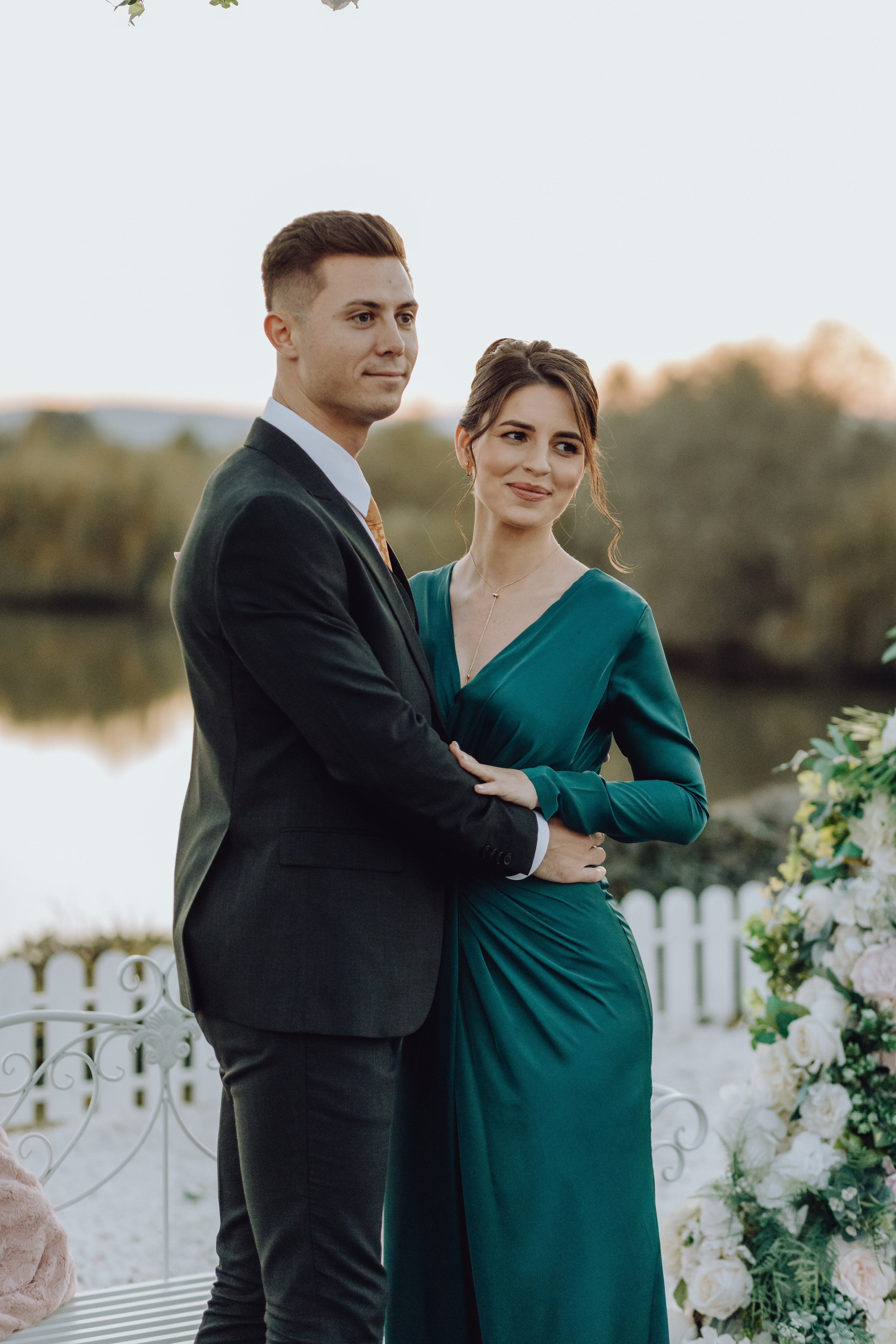 Andrei & Denisa. Wedding & couple photographer from Romania Rut Vetan