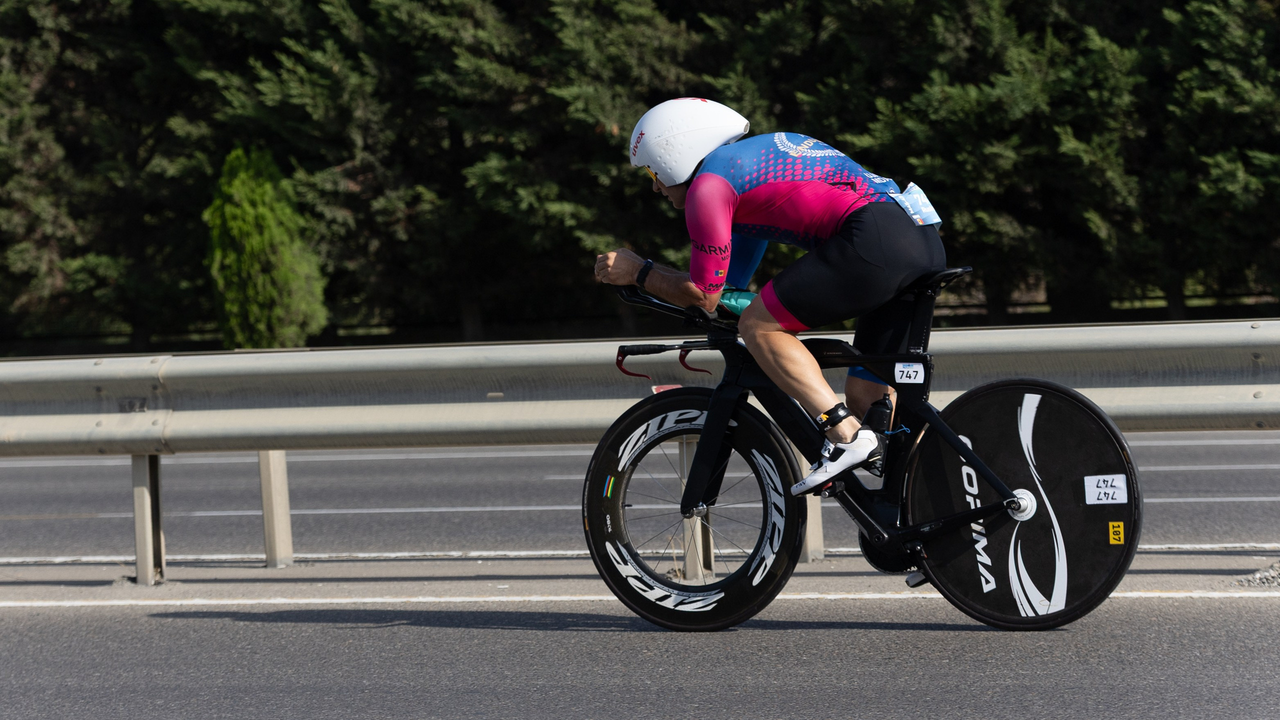 IRONMAN 70.3 Bicycle. Commercial, Event, Sport, Food and Product Photographer