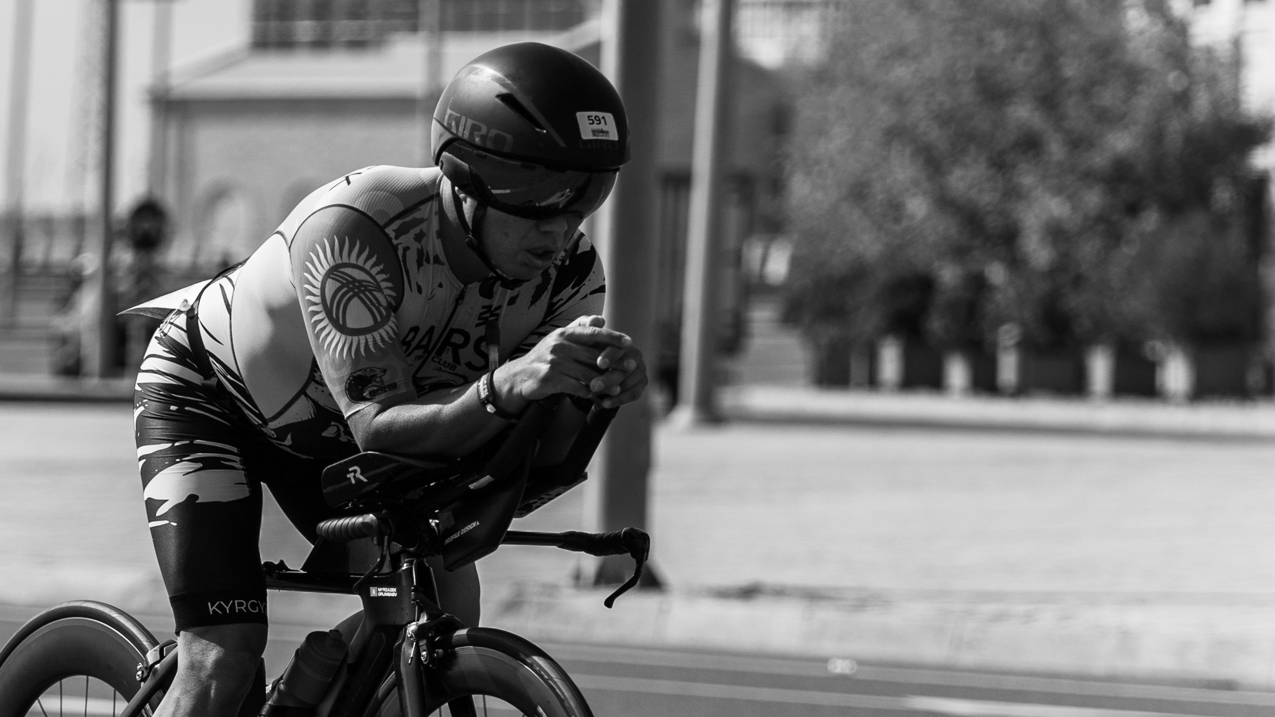 IRONMAN 70.3 Bicycle. Commercial, Event, Sport, Food and Product Photographer