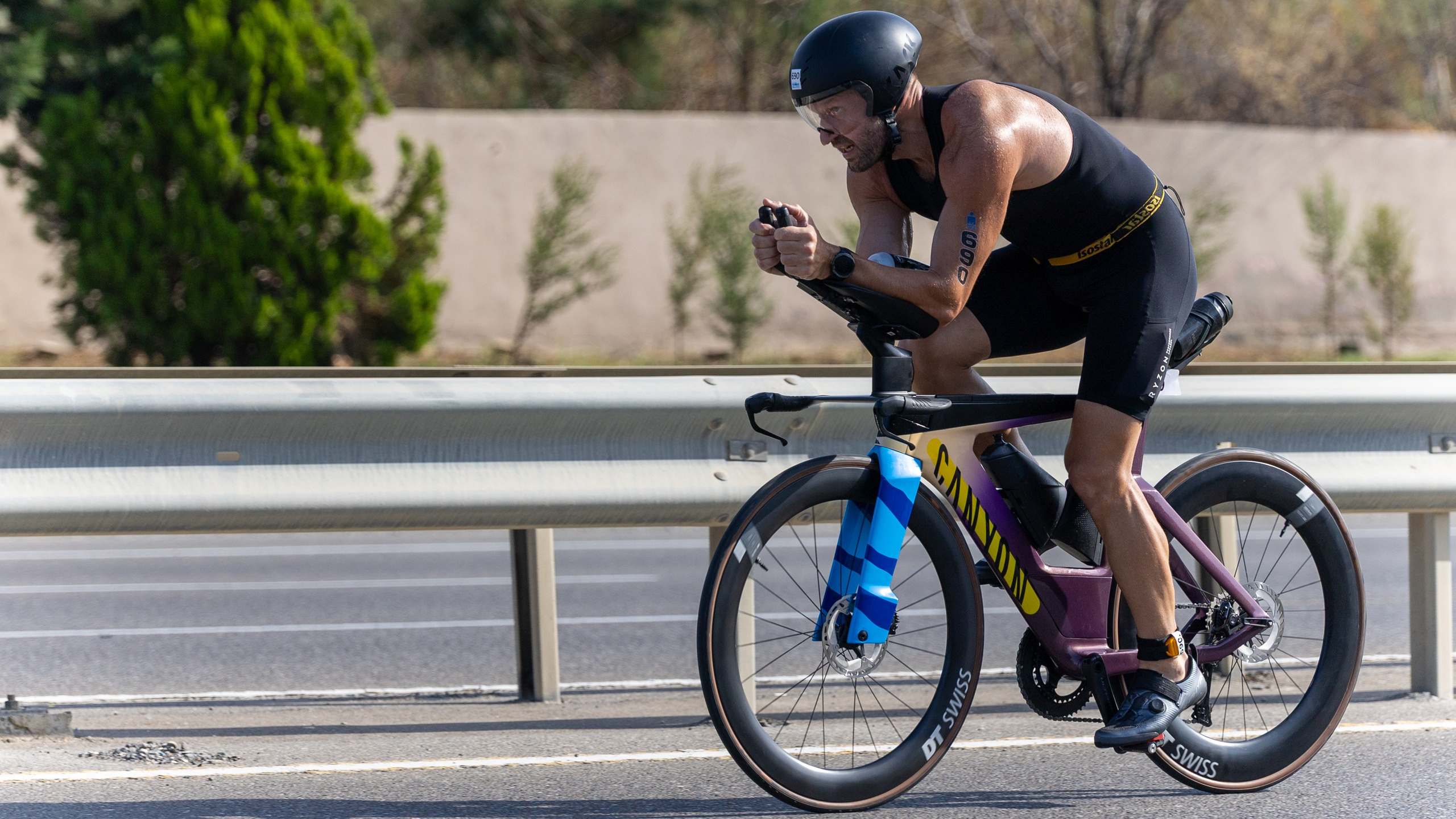 IRONMAN 70.3 Bicycle. Commercial, Event, Sport, Food and Product Photographer