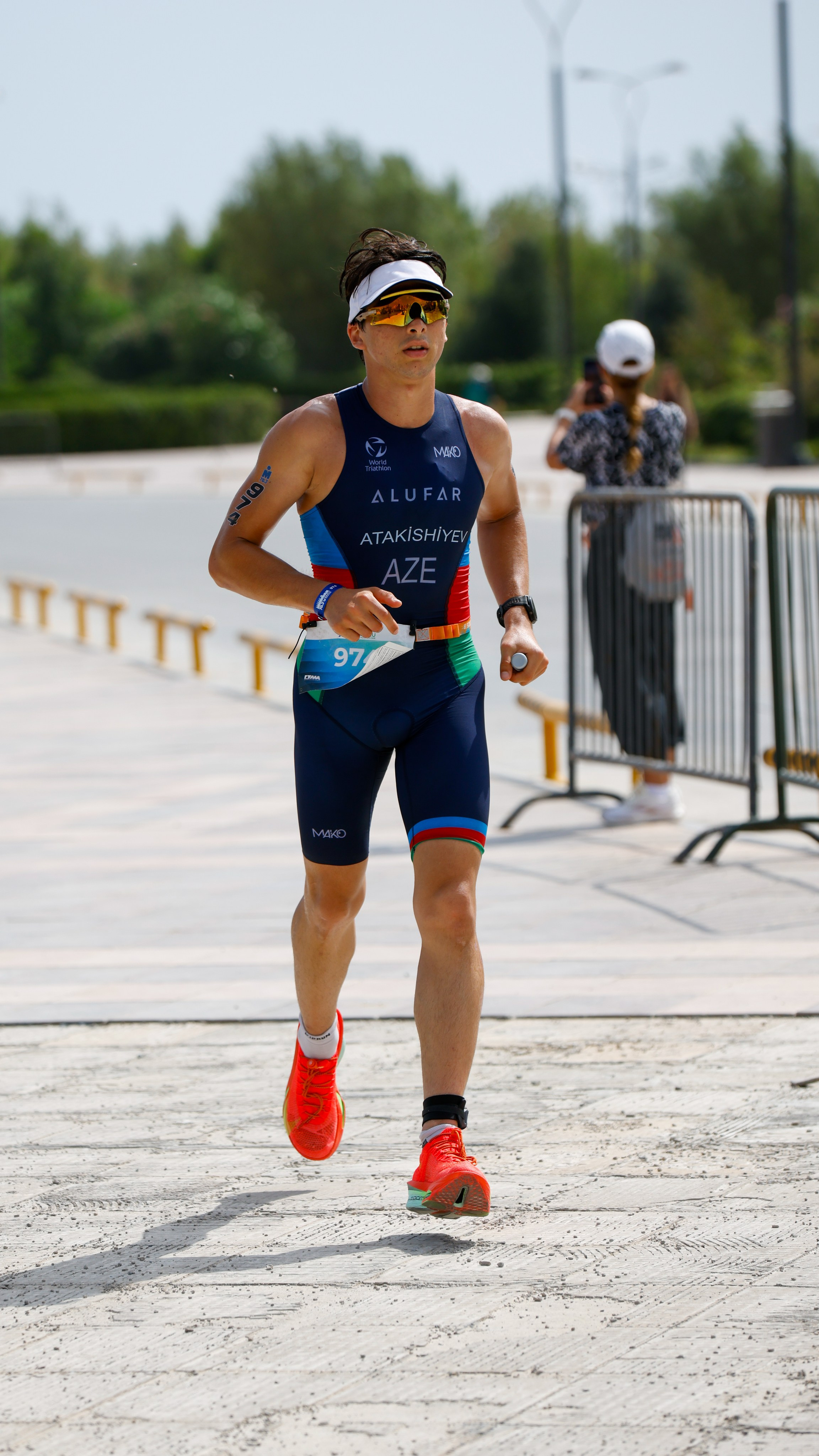 IRONMAN 70.3 Runner. Commercial, Event, Sport, Food and Product Photographer