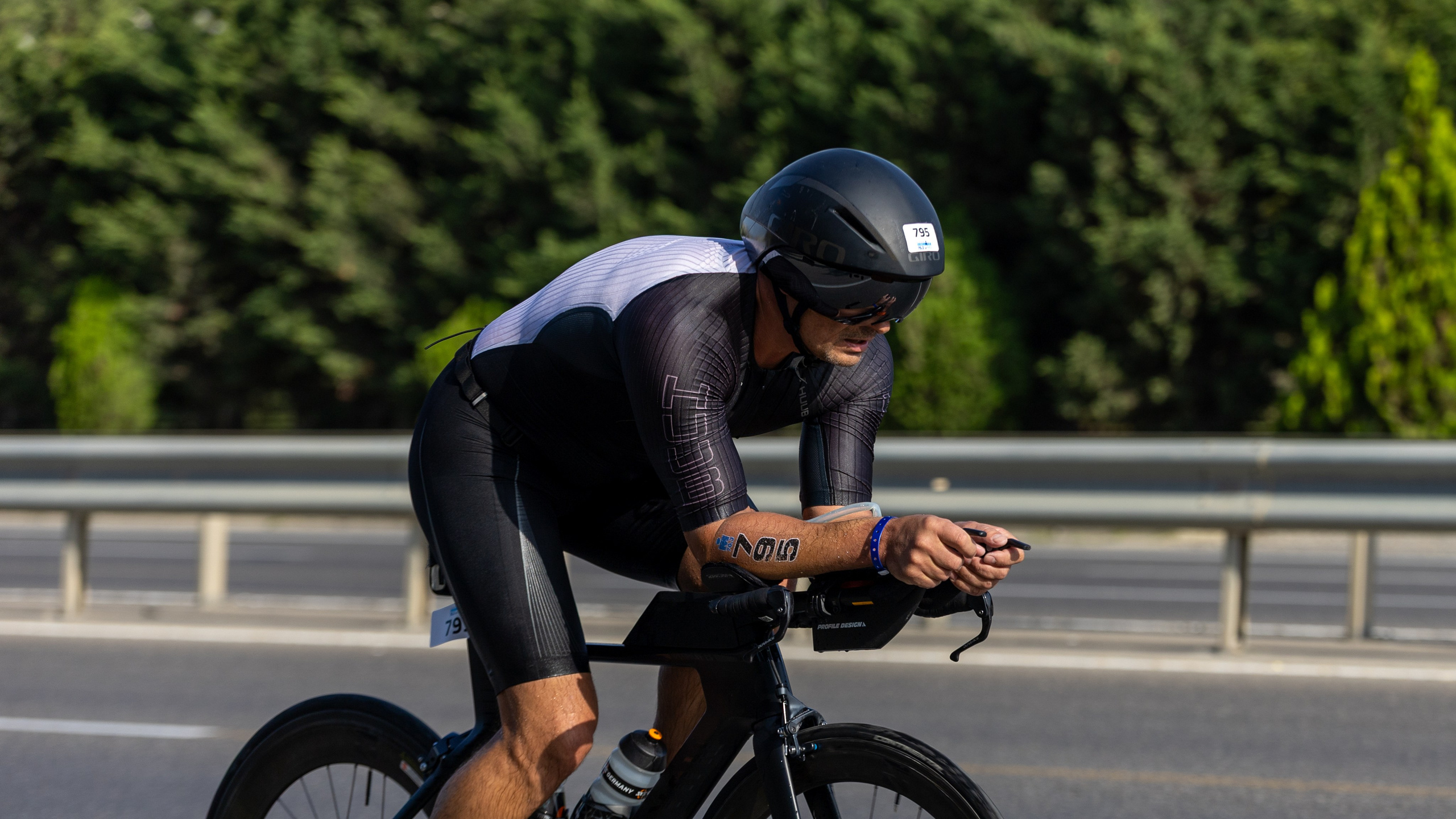 IRONMAN 70.3 Bicycle. Commercial, Event, Sport, Food and Product Photographer