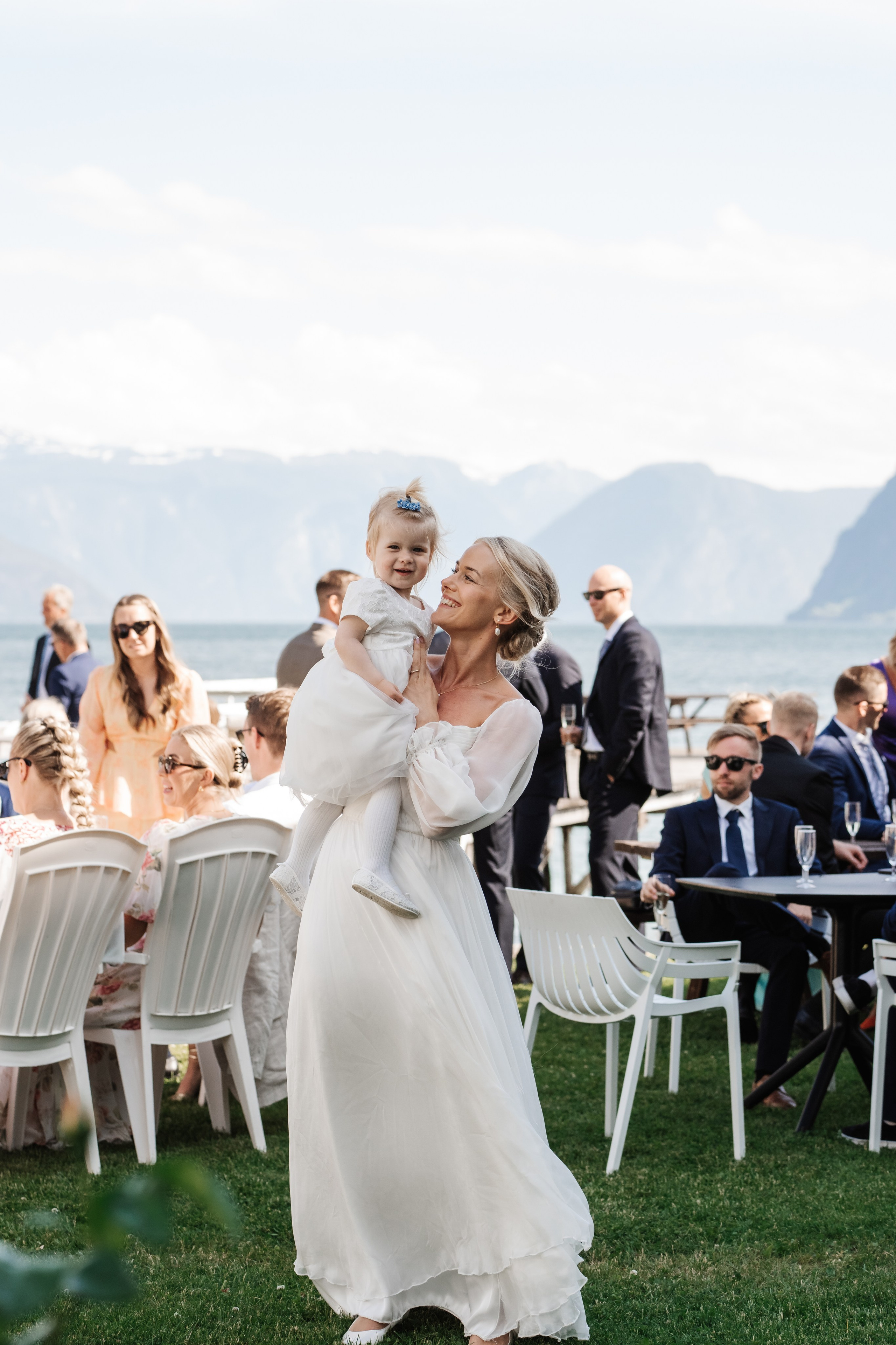 CHRIS & KARI ANNE. Bryllupsfotograf i hele Norge