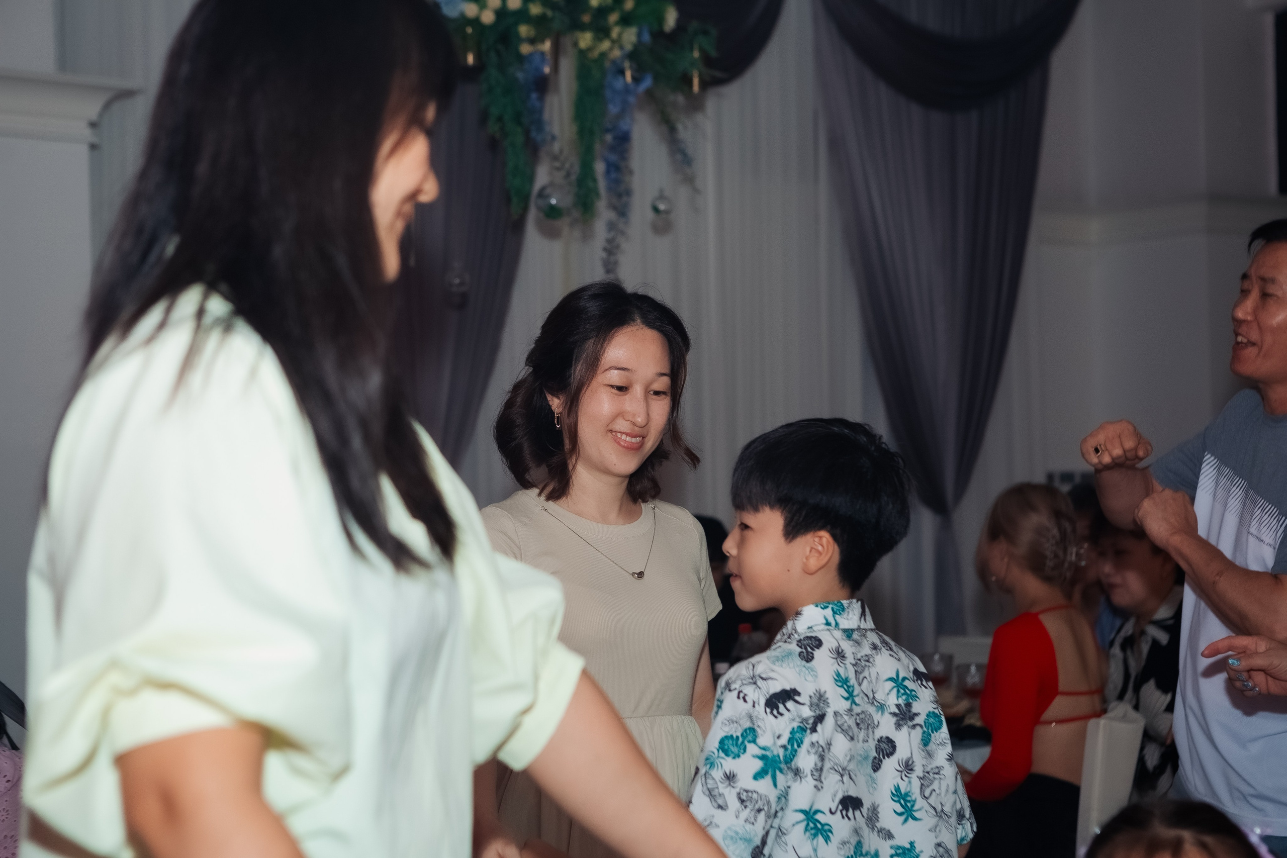 Тео дома и в ресторане. Фотограф беременности, ньюборн и годовасиков в Корее Жанна Хан