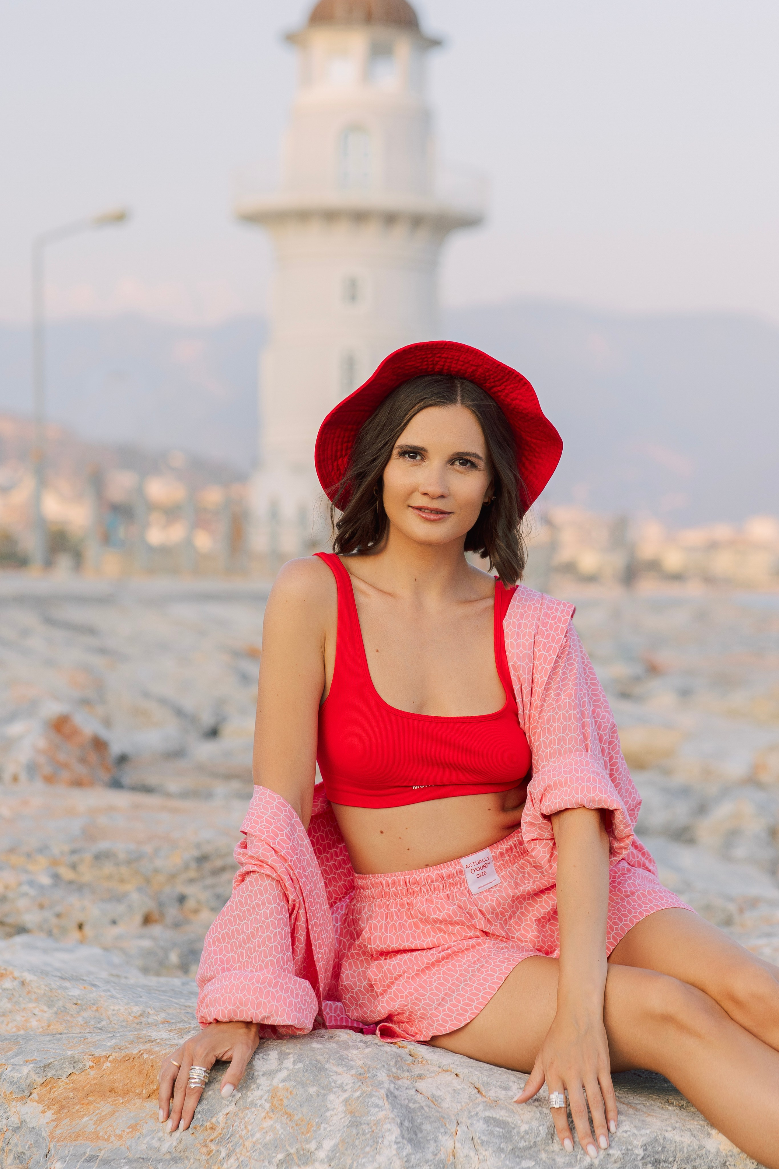 Individual photo session in the streets and port of Alanya. Professional Photographer in Alanya, Side, Belek, Antalya. Turkiye