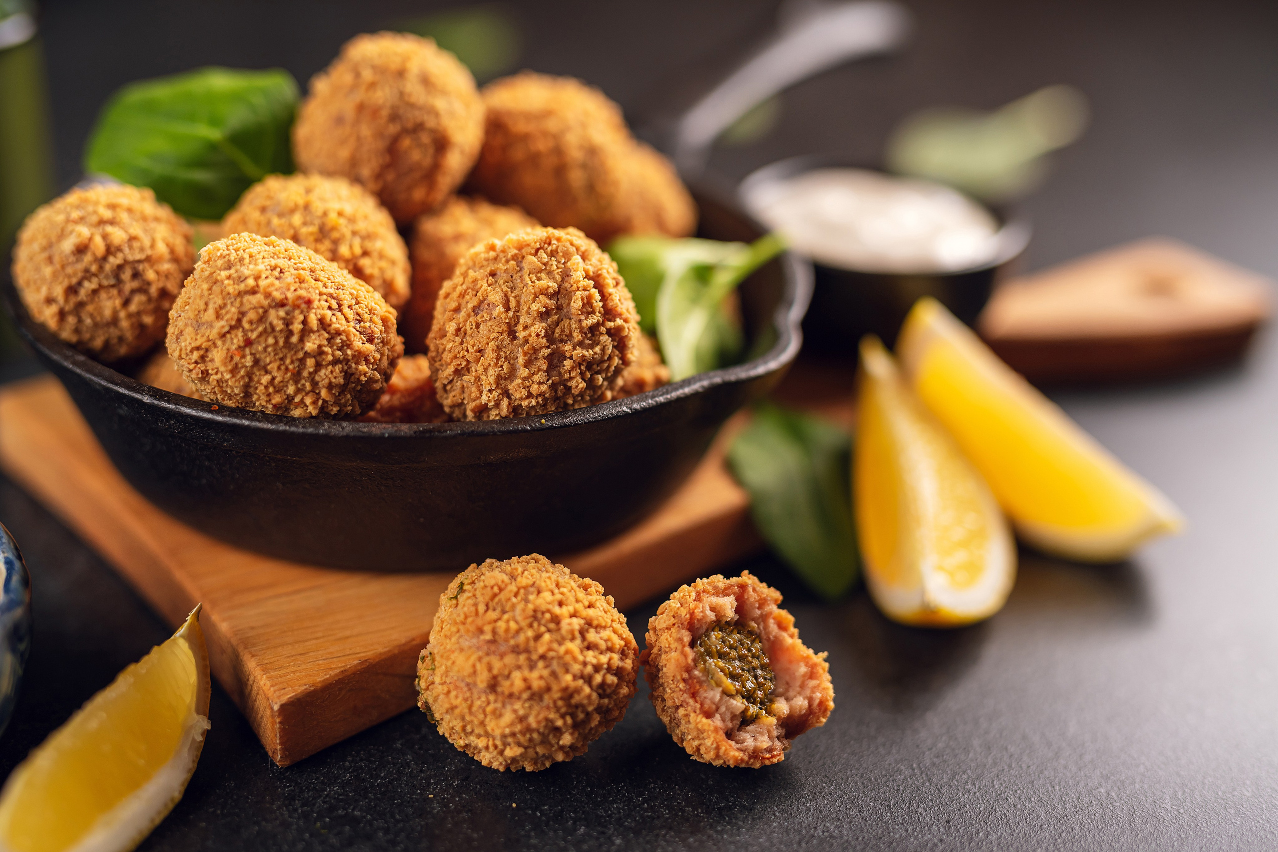 Amber Fish. Fotogrāfs Rīgā. Gīmenes, individuālās un dažādu produktu fotosesijas