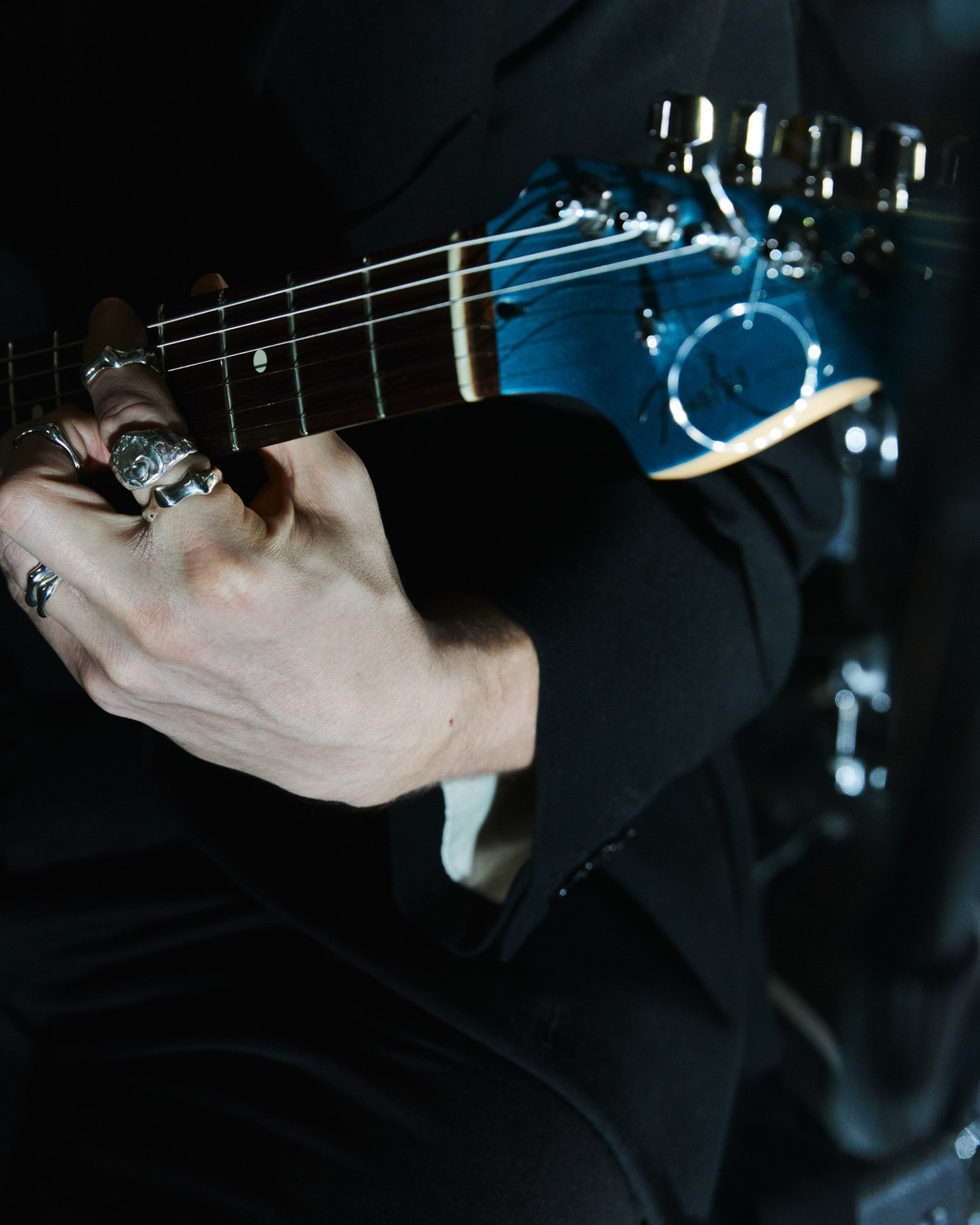 Photoshoot for a jewelry collection made by Magdalena Stastnikova. Photographer Katya Vlasova