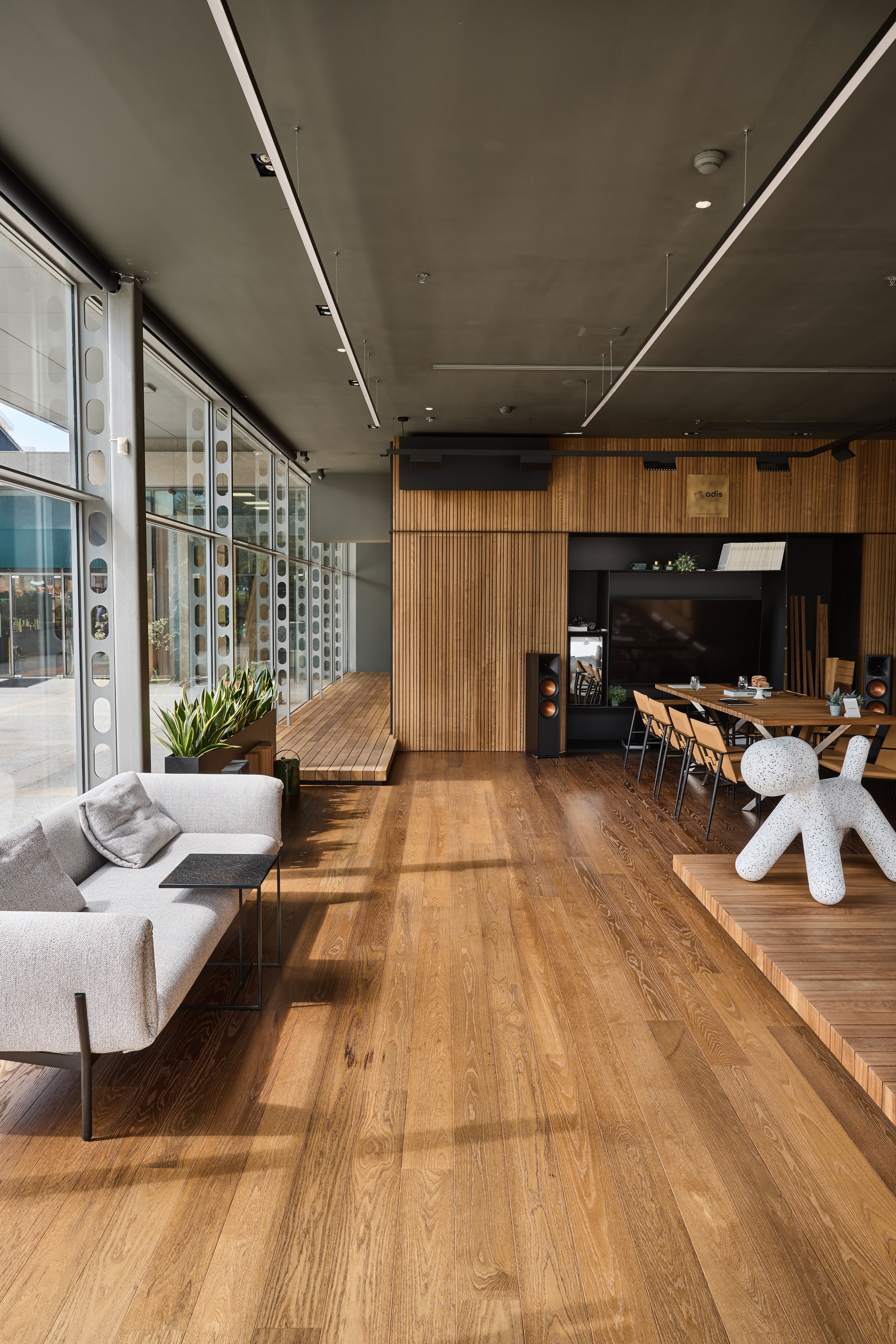 Adis Arcon Office. Интерьерный фотограф и видеограф Израиль