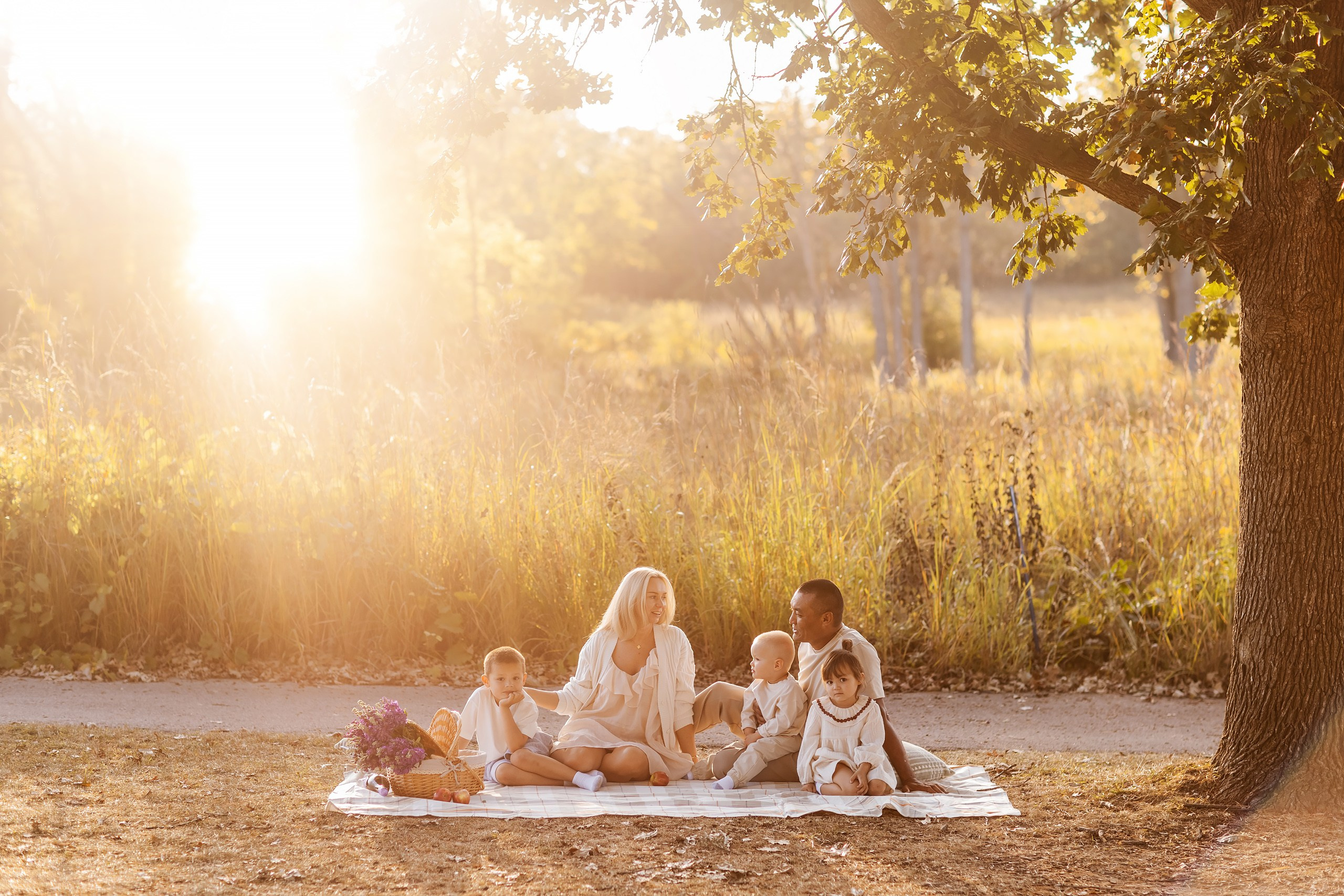 09.30.25 Family Photoshoot. Wedding family event photographer in Chicago Nick Yushevich
