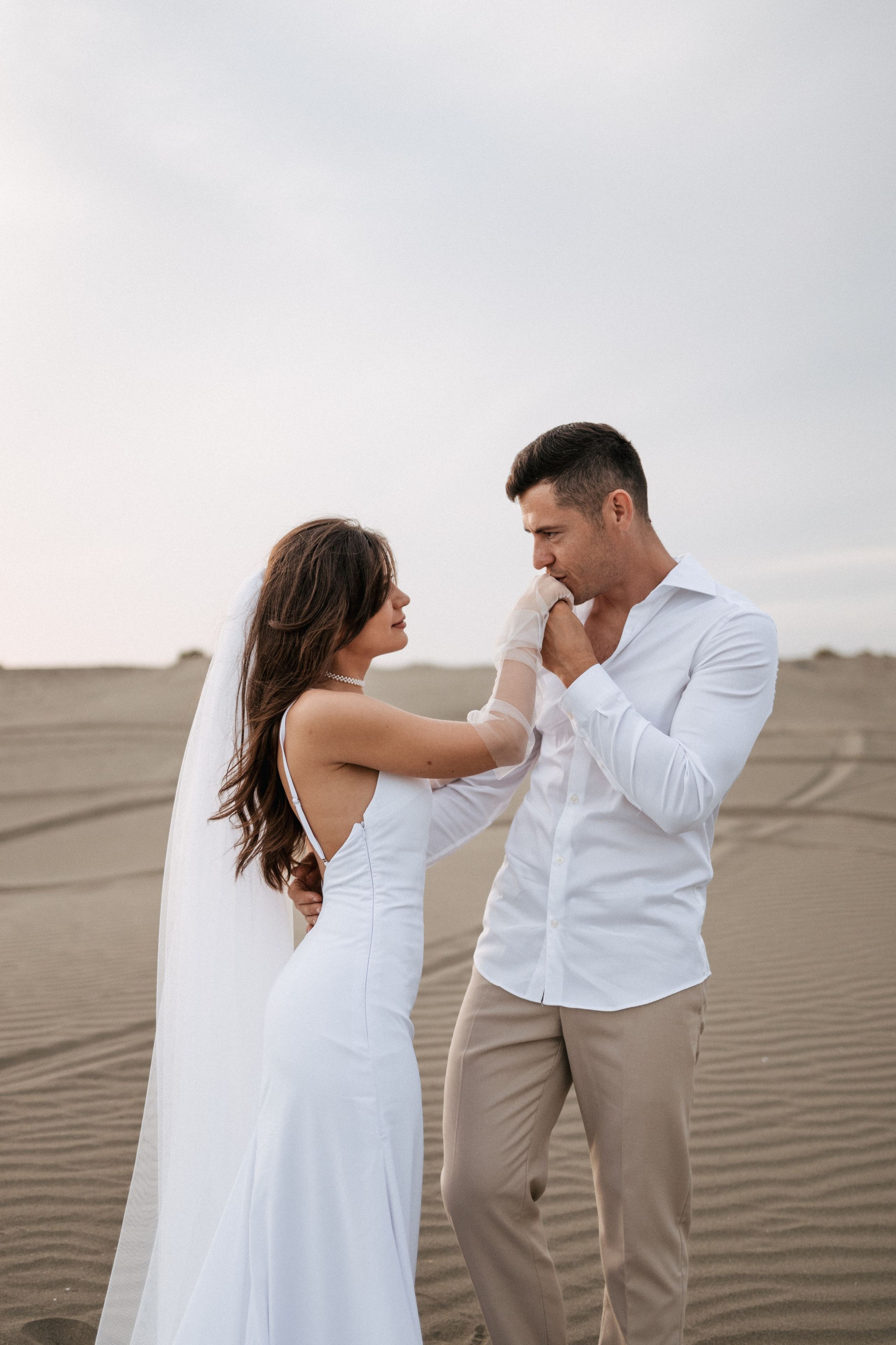 Irina & Victor. Photographer Alina Sparrow