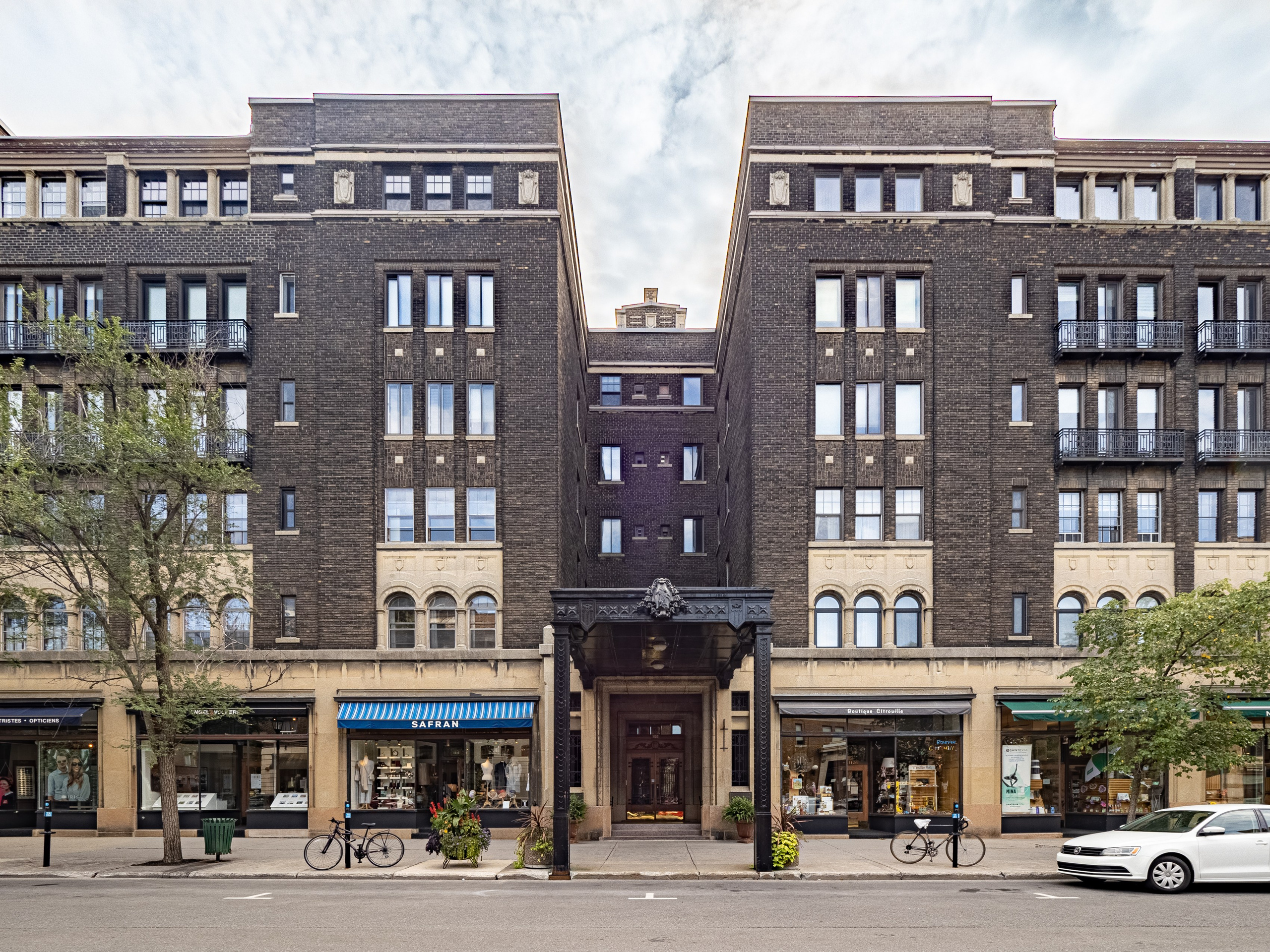 Immobilier. Mimosa Studios — Maternity & Family Photographer in Montreal