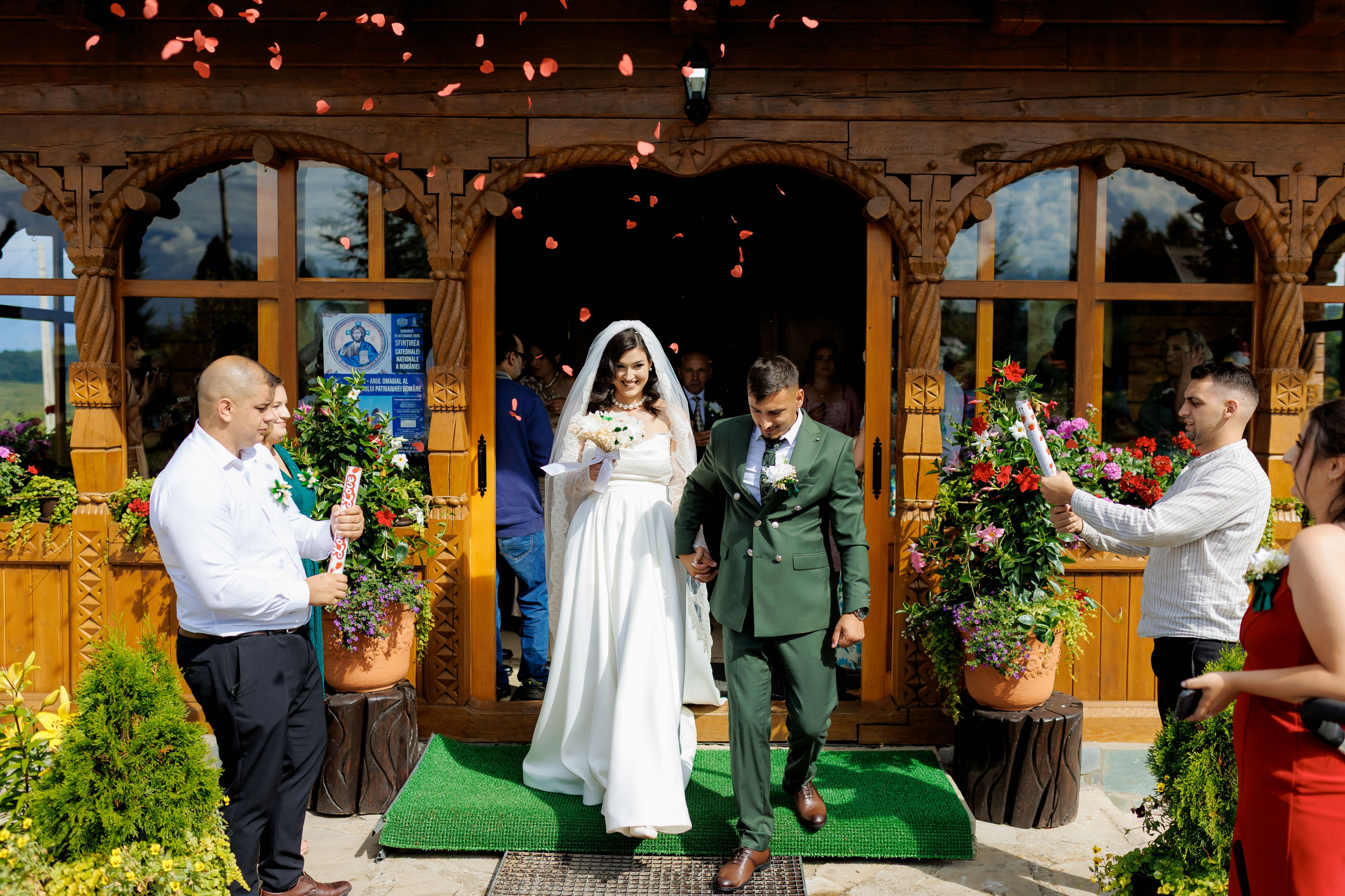 Nunta Nicoleta & Răzvan | Fotografie & Videografie Profesională. Servicii foto-video profesionale, pentru momente de neuitat