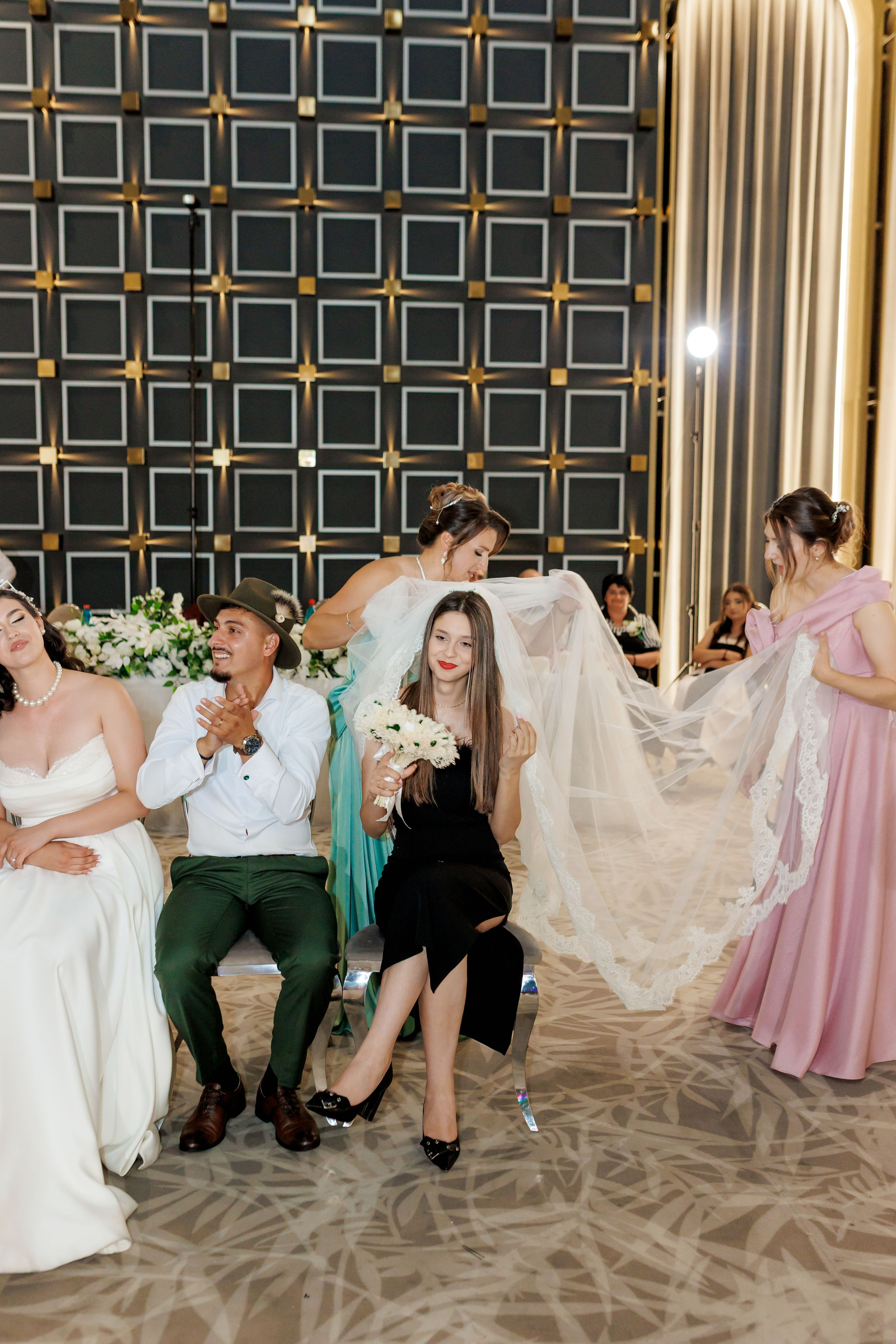 Nunta Nicoleta & Răzvan | Fotografie & Videografie Profesională. Servicii foto-video profesionale, pentru momente de neuitat