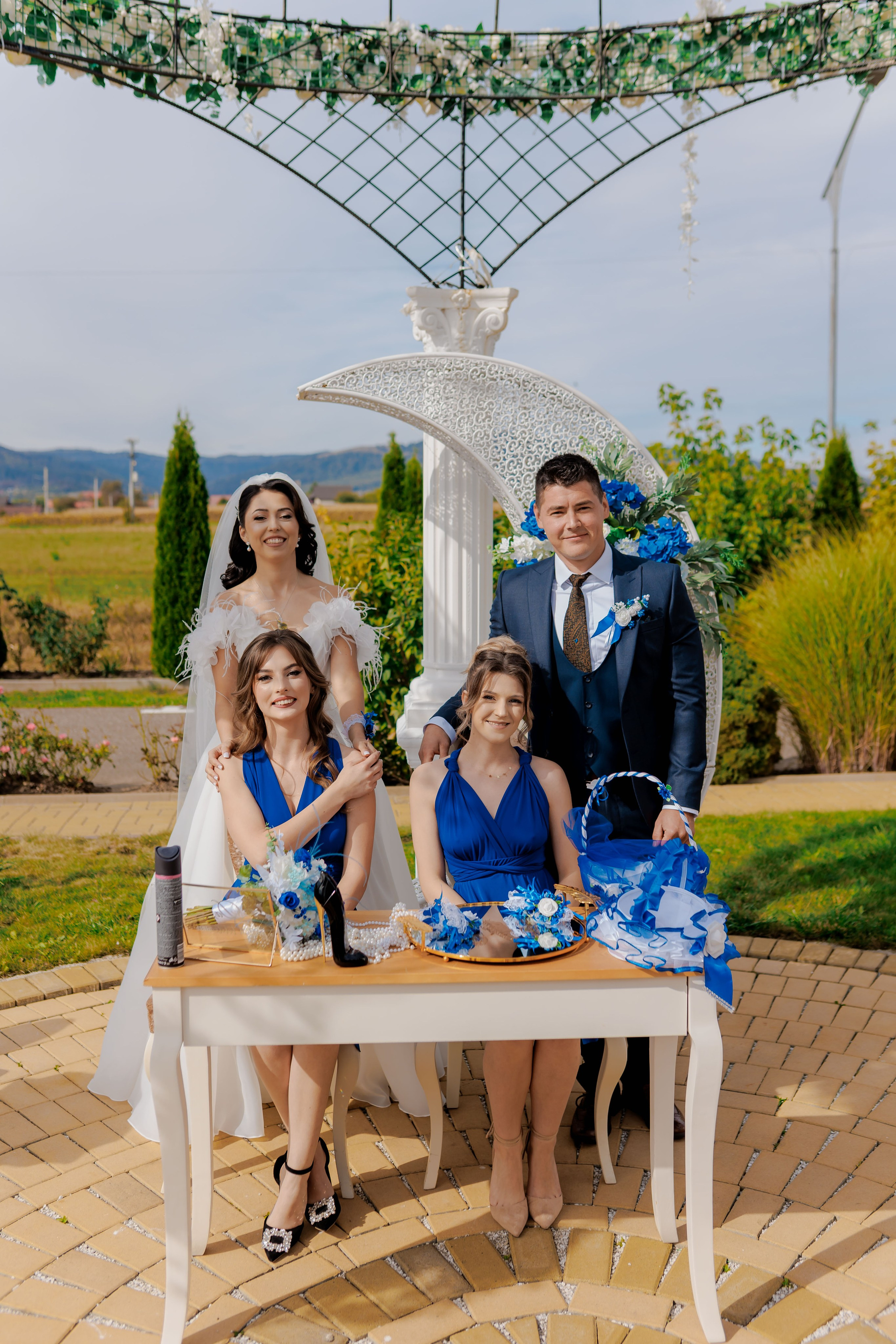 Loredana & Emilian – Ziua Nunții | Videografie - fotografie Botez Suceava, Iași, Botoșani. Servicii foto-video profesionale, pentru momente de neuitat