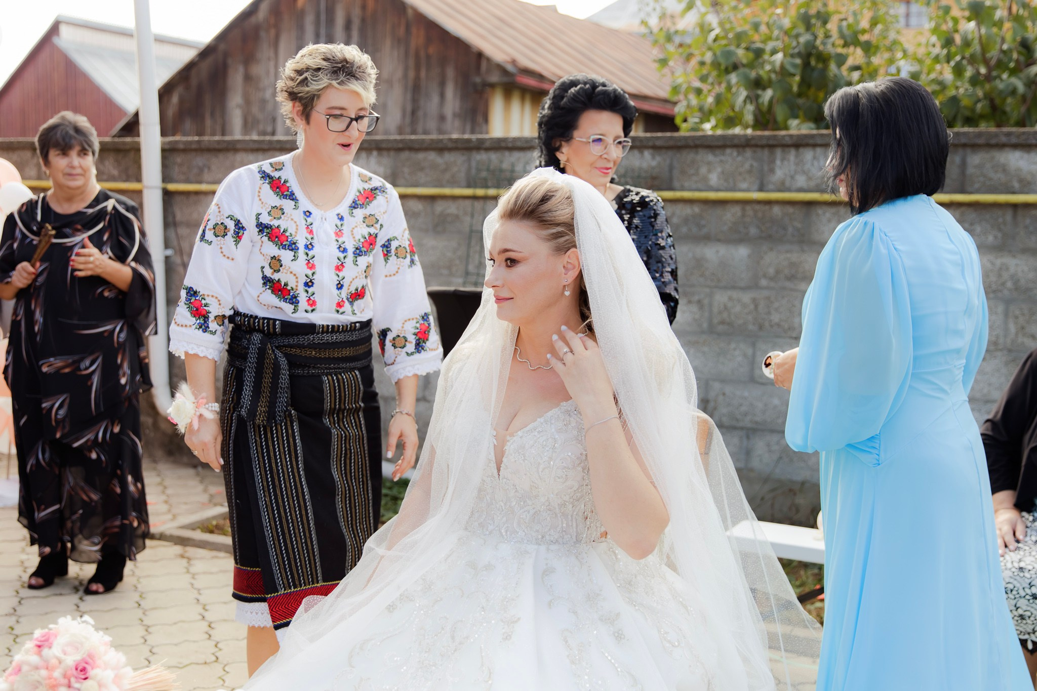 Mihai & Oana. Servicii foto-video profesionale, pentru momente de neuitat