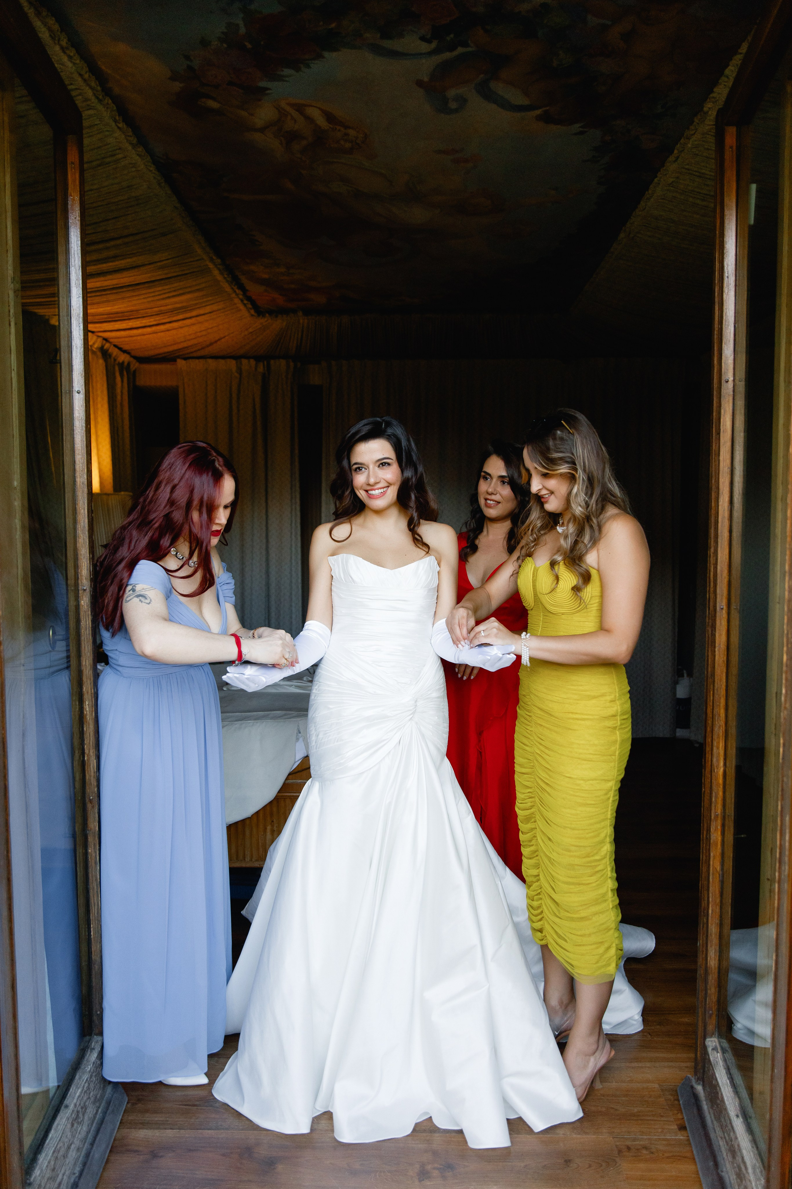Wedding photographer Italy Rome, Tuscany, Lake Como, Sicily, Puglia. Wedding Photographer Rome Tuscany Como Sicily Puglia Amalfy Italy- Oksana Savenchuk
