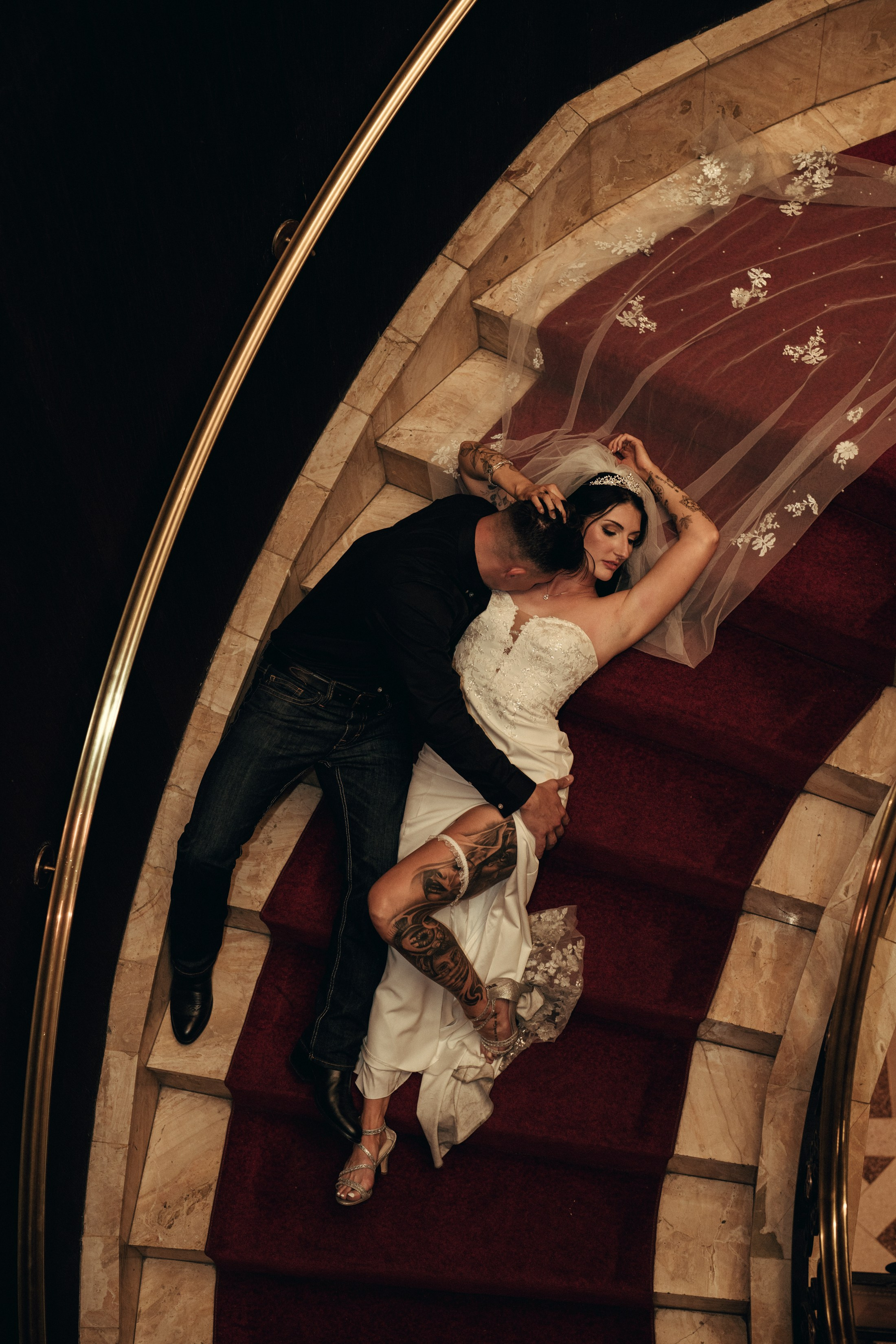 Krystina&Raymond. Wedding & elopement photographer Viktoriya Kravtsov. Las Vegas