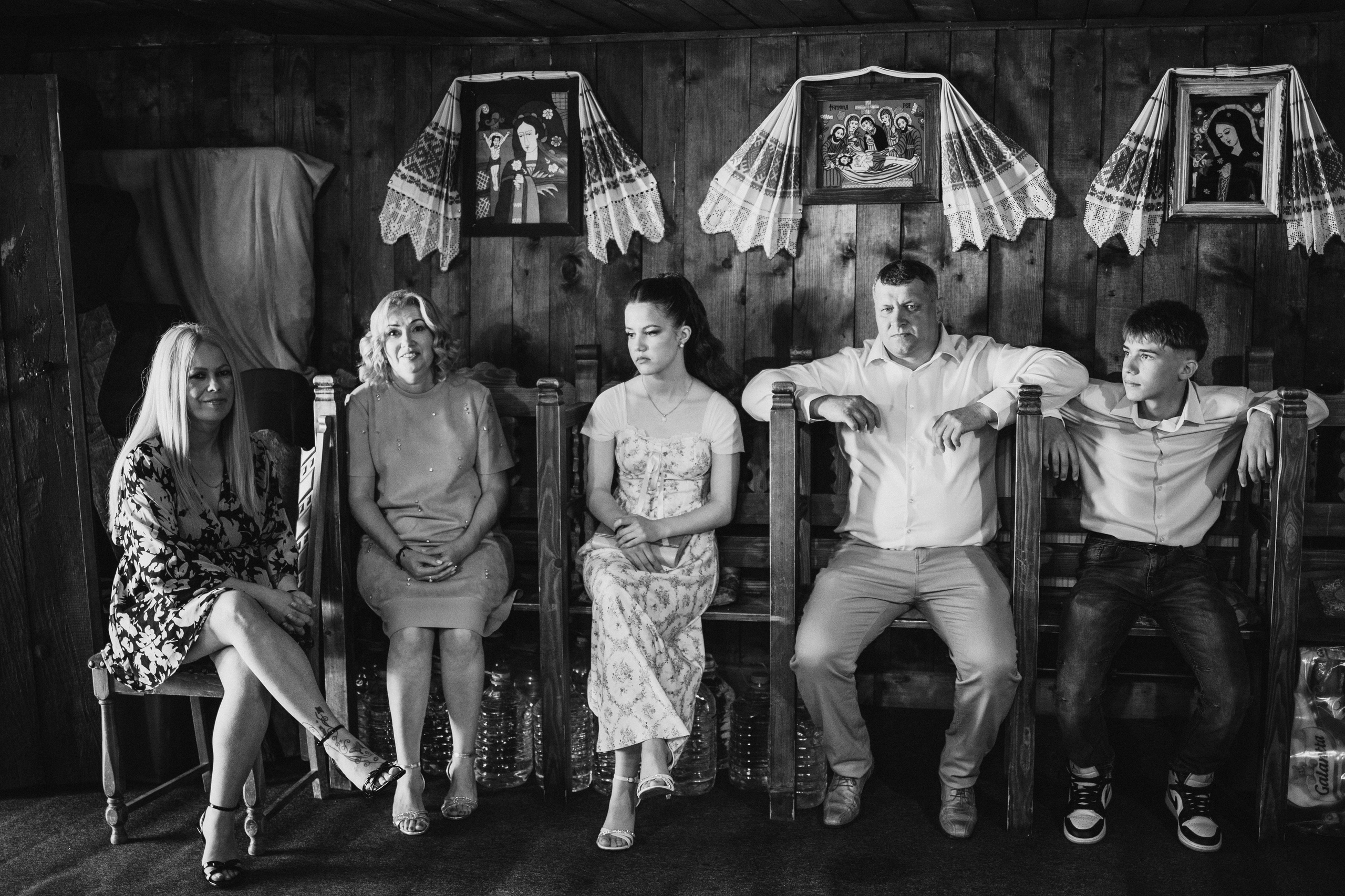 Ședințe foto de portret femei. Fotograf de familie în Oradea Katsiaryna Ciortan