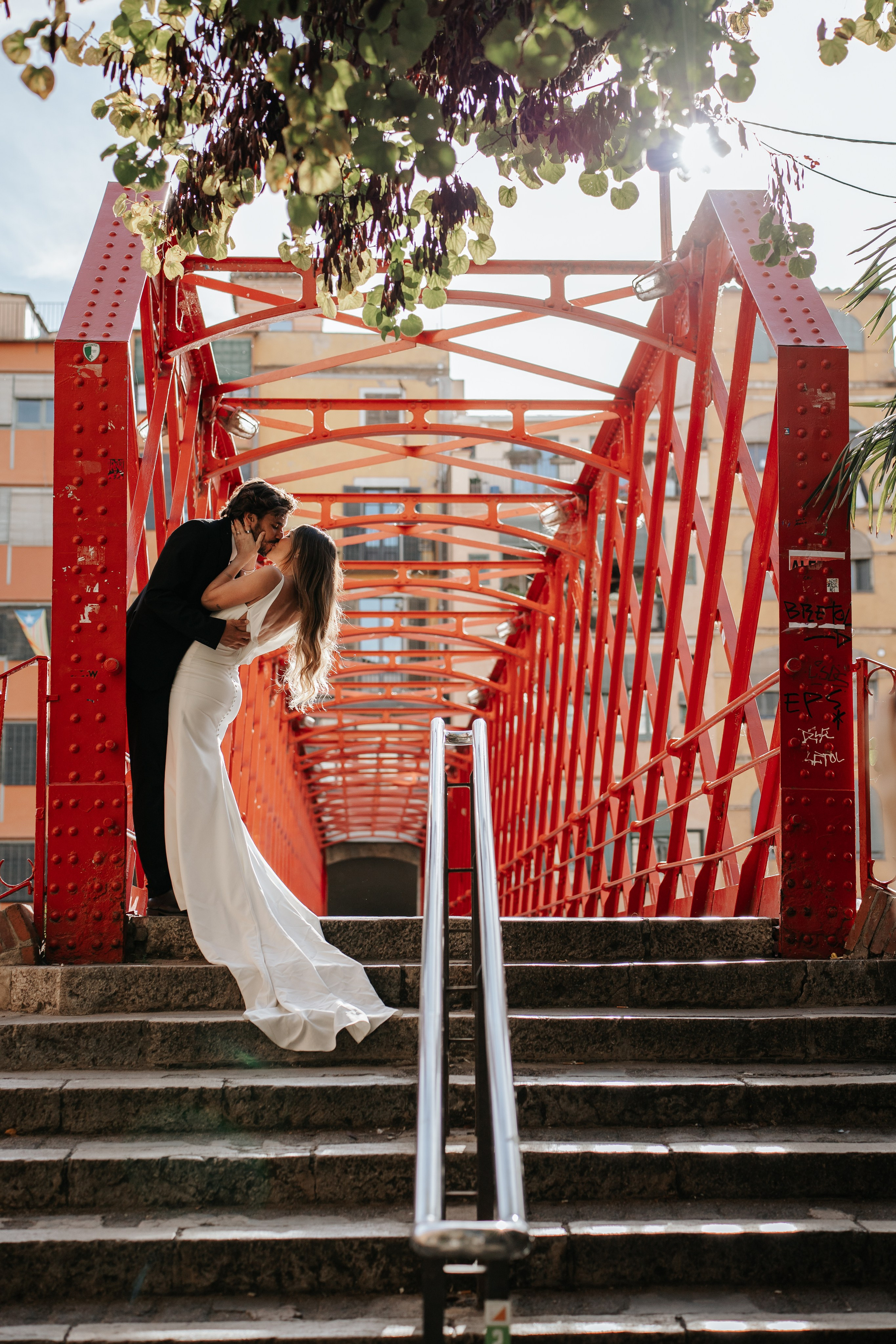 Barbara+Carlos, Girona, Love story. Wedding photographer in Catalonia