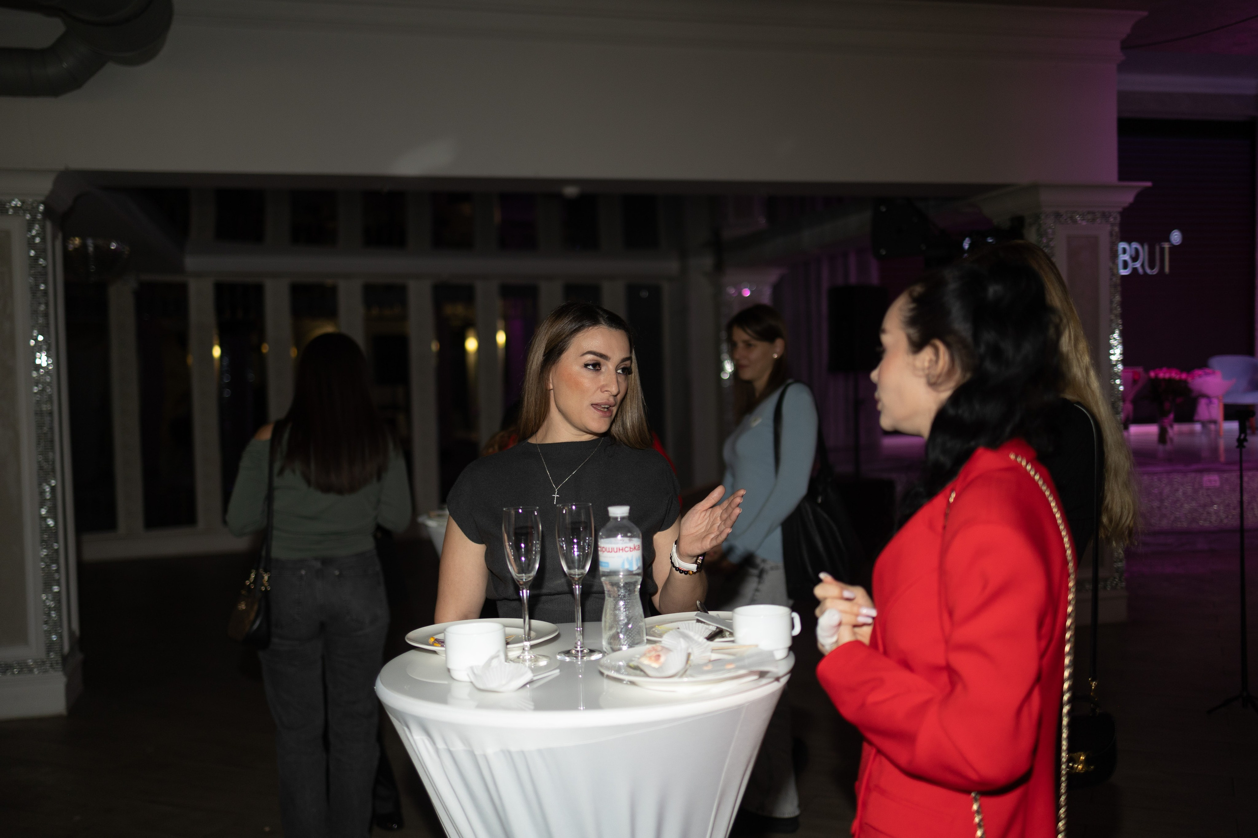 AstroBrut Conference. Wedding and family photographer