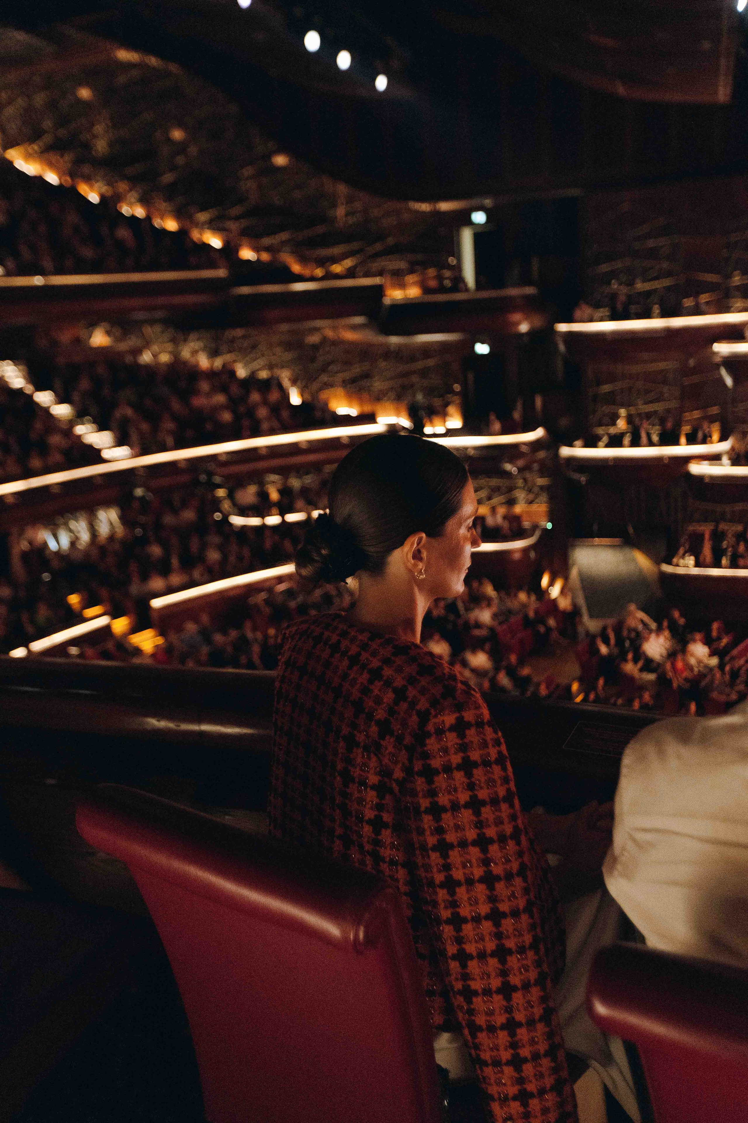 DUBAI OPERA. Wedding&Event photographer Ismail Rzayev in Baku