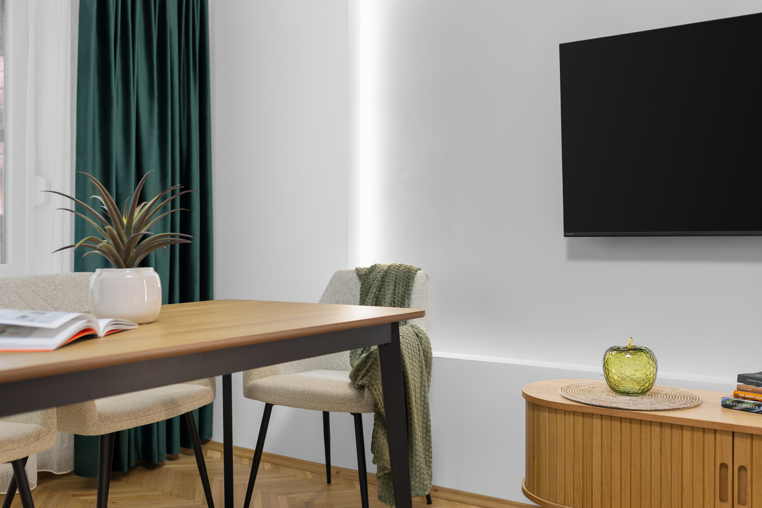 INTERIOR - REALESTATE. Samuel Ciobanu