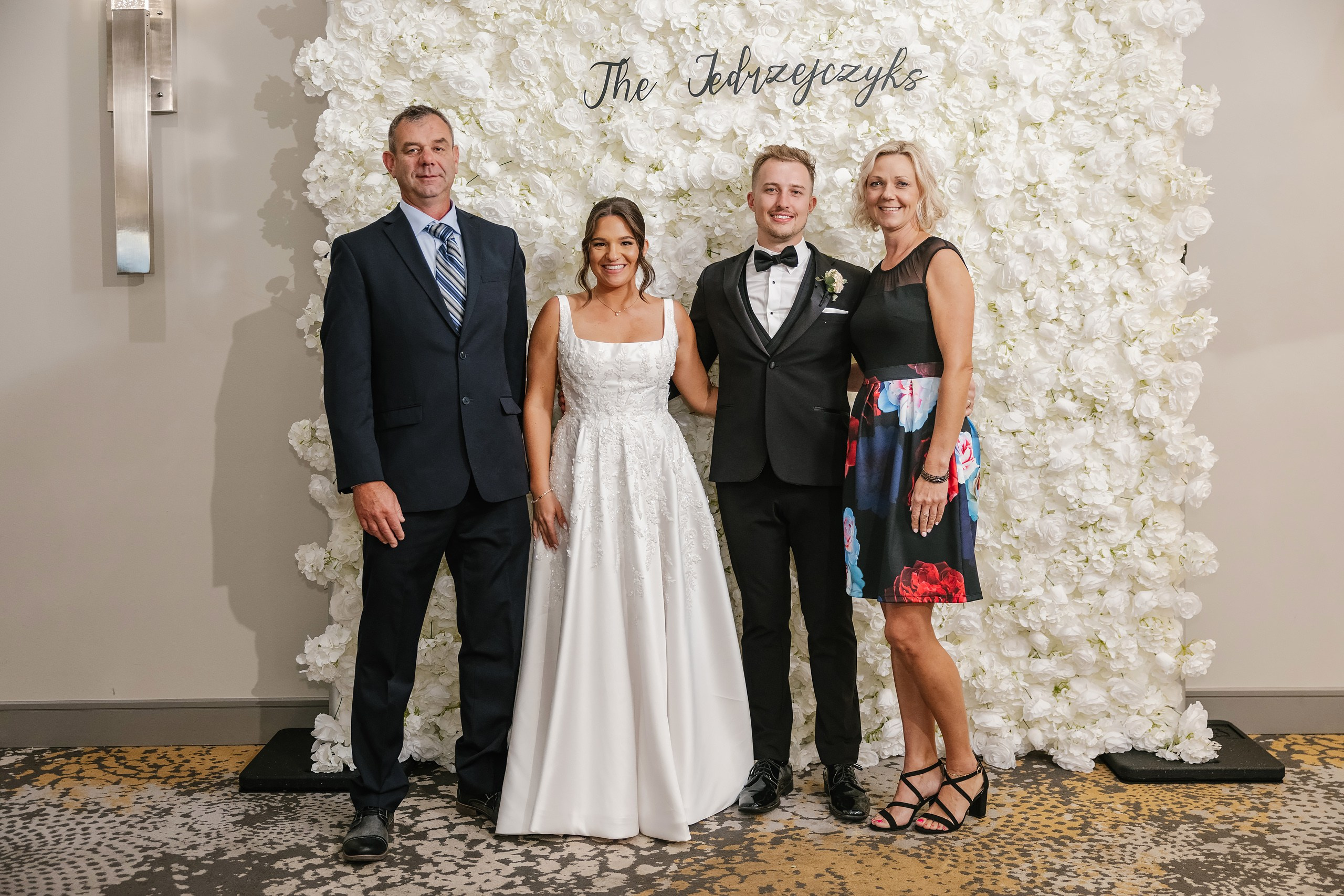 09.06.2025 Wedding. Wedding family event photographer in Chicago Nick Yushevich