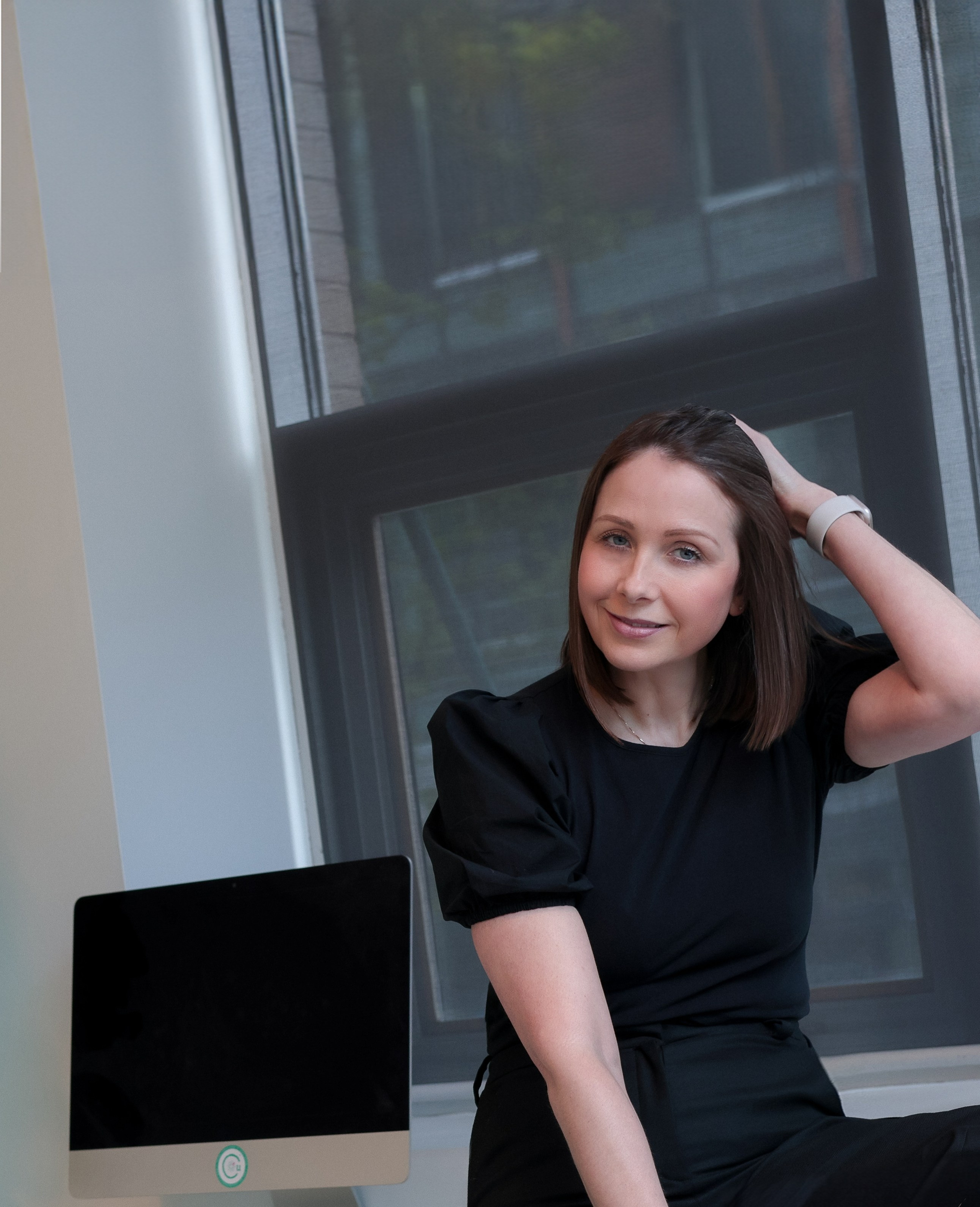 Cucumber Marketing & Business Coaching. Yana Bobrova | Artistic Photography